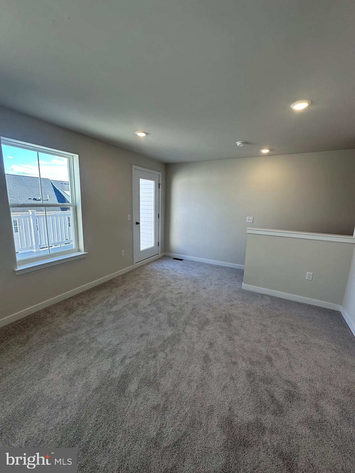 RIVER POINTE - Residential Lease