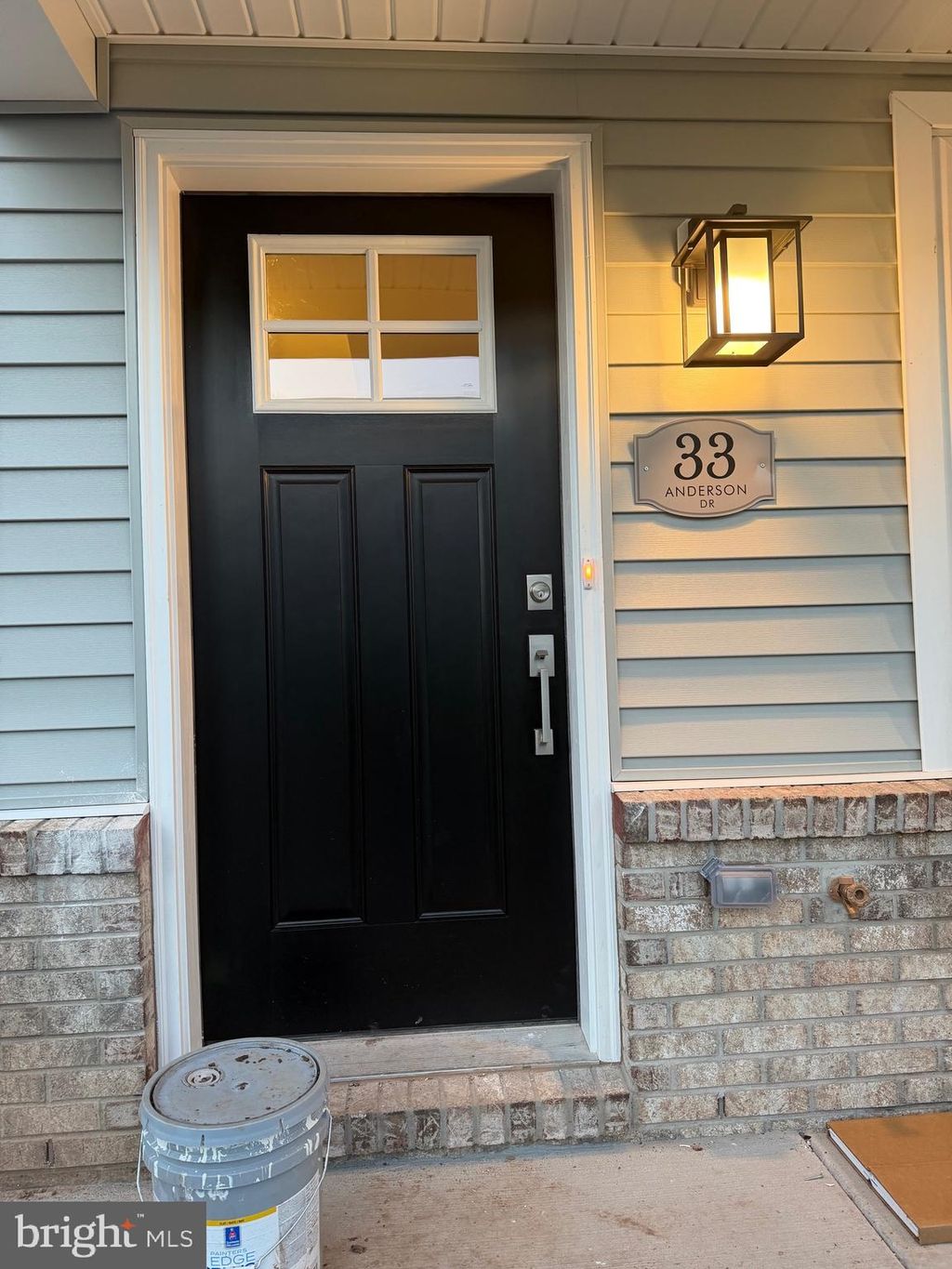 Photo of 33 Anderson Dr, BRIDGEPORT, PA 19405 (MLS # PAMC2163074)