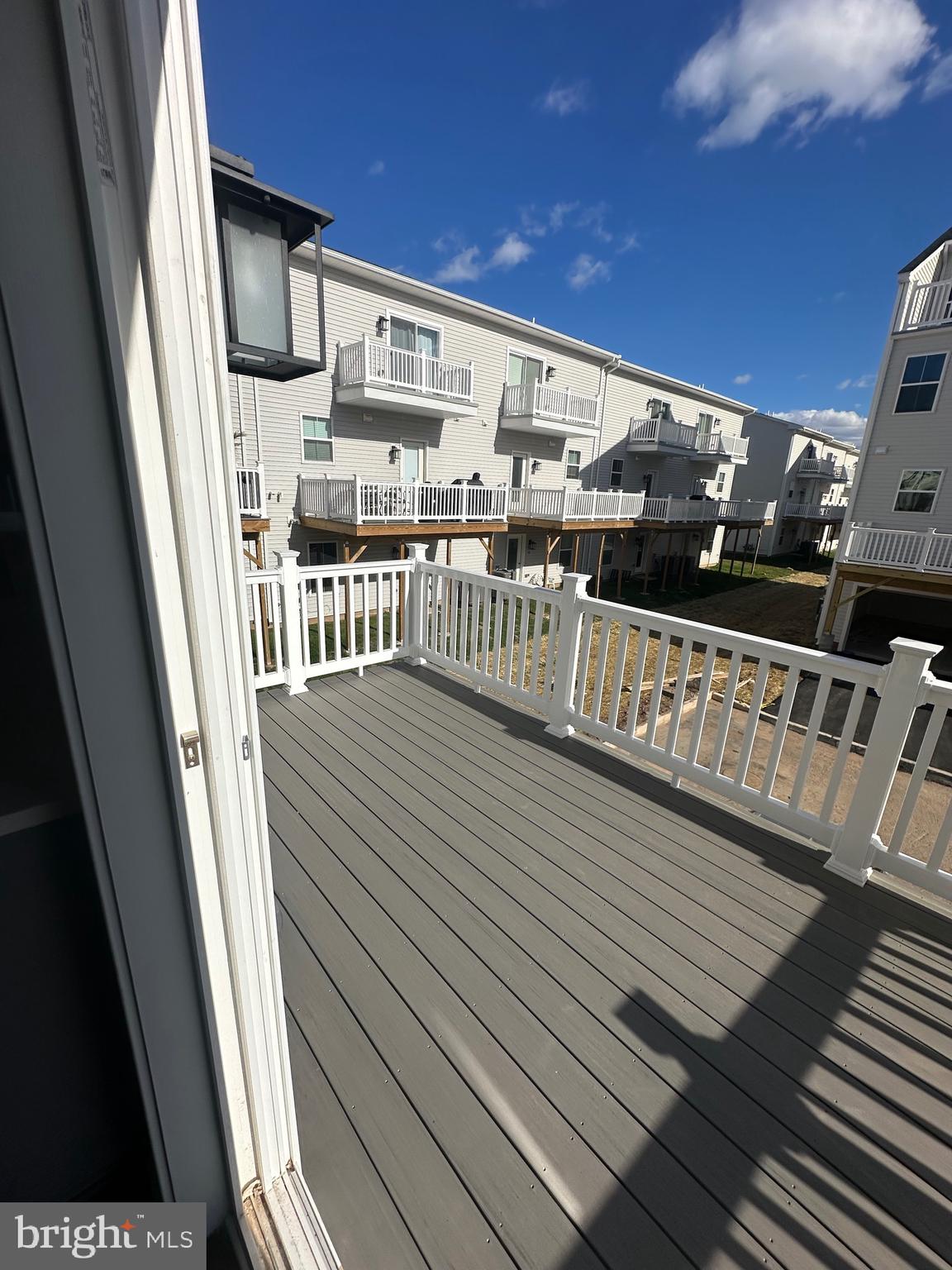 RIVER POINTE - Residential Lease