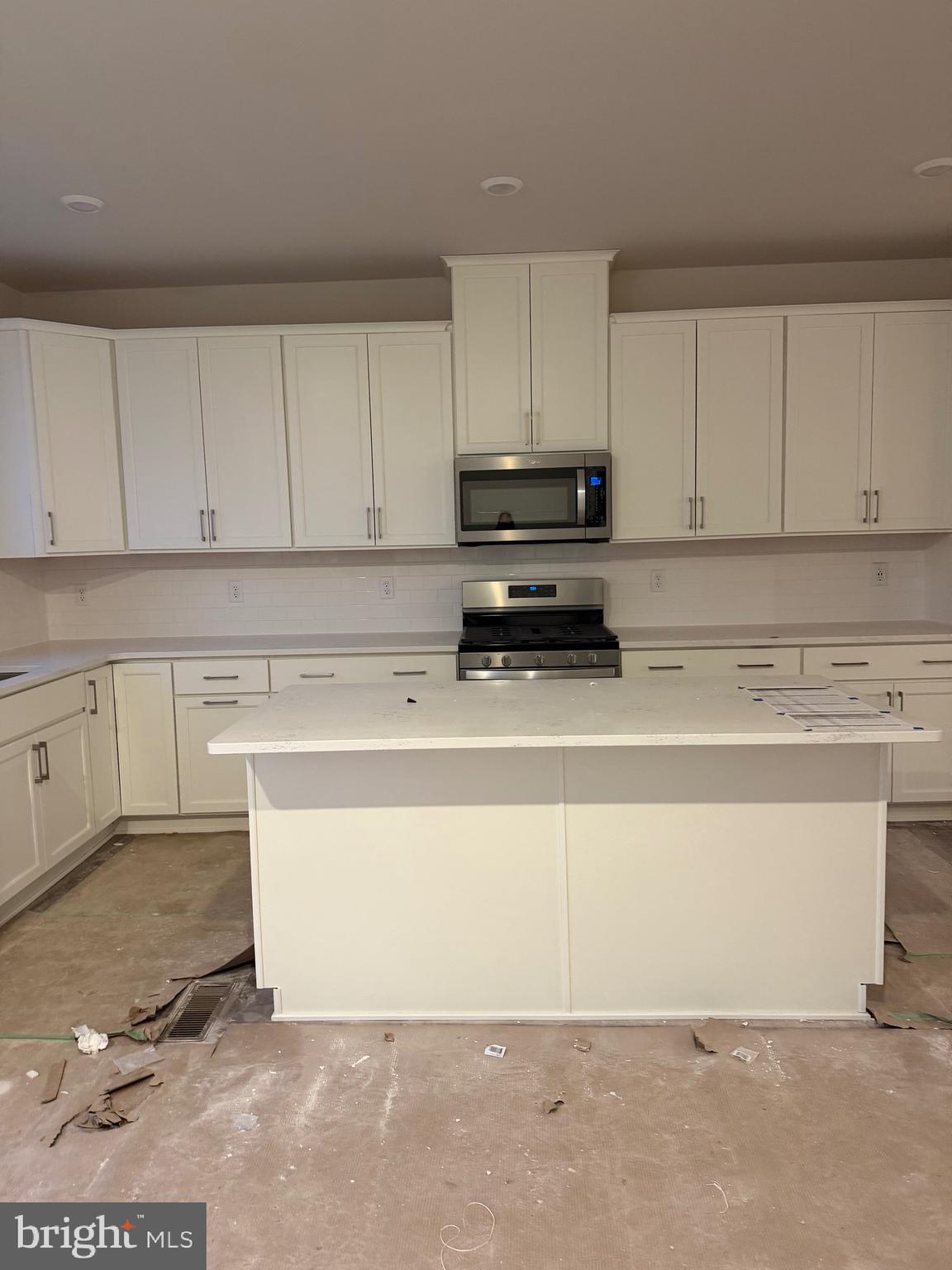 RIVER POINTE - Residential Lease