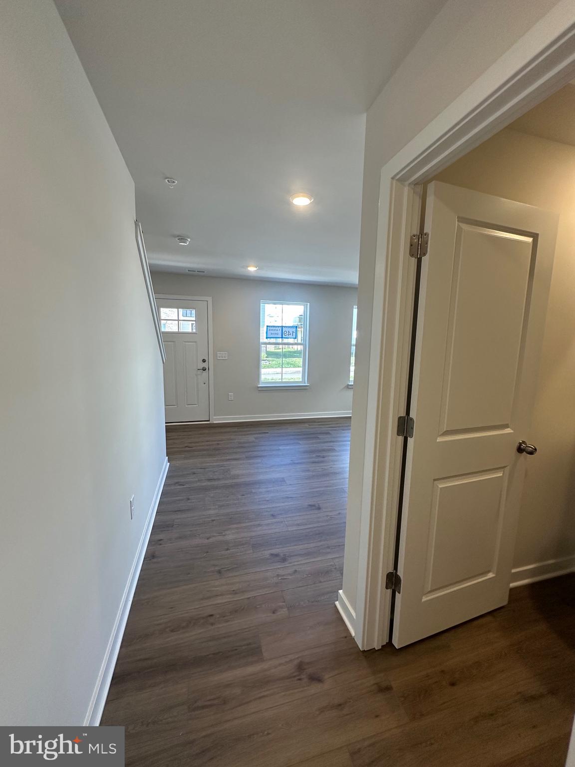 RIVER POINTE - Residential Lease