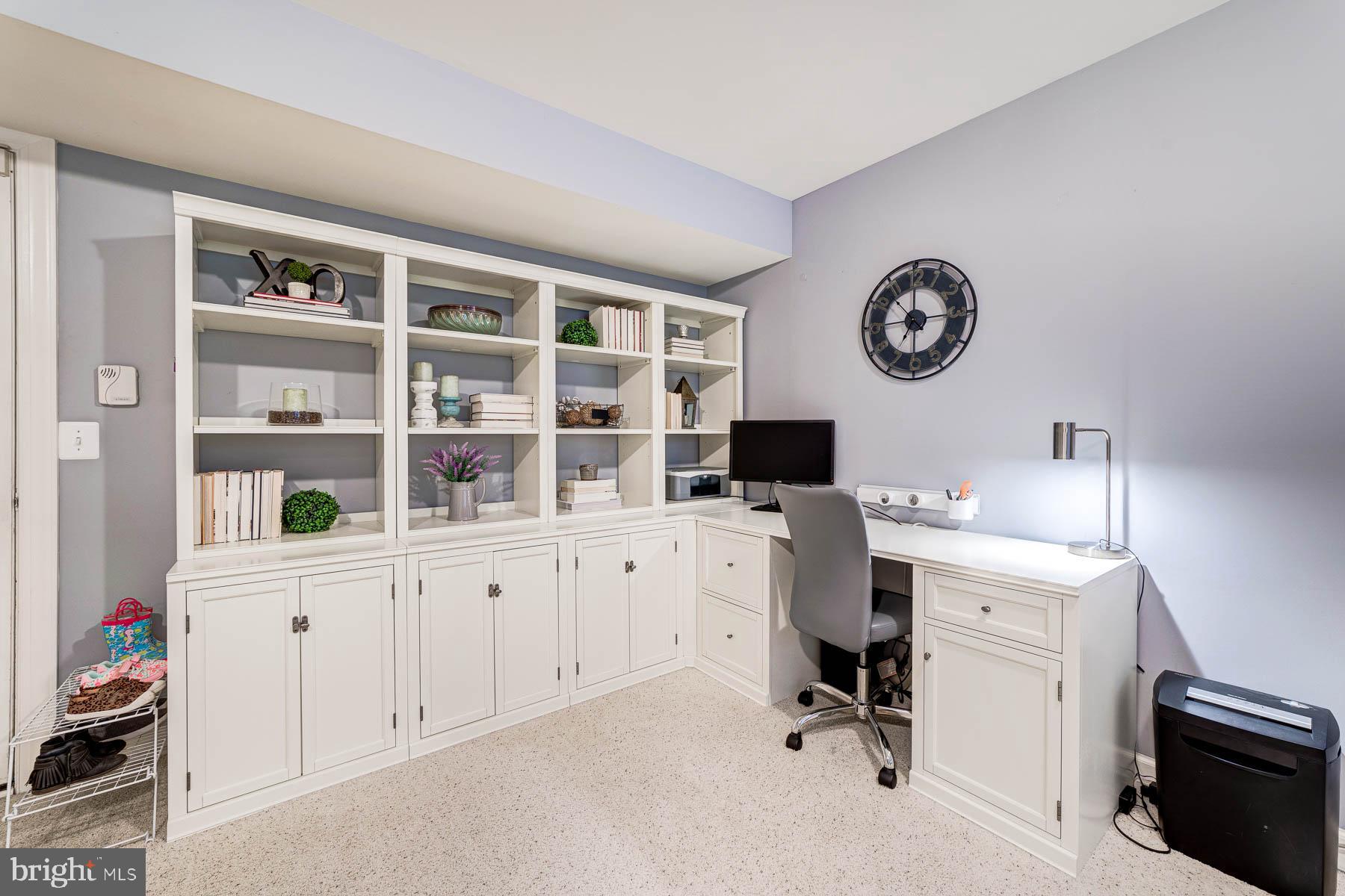 SUMMERS GROVE - Residential