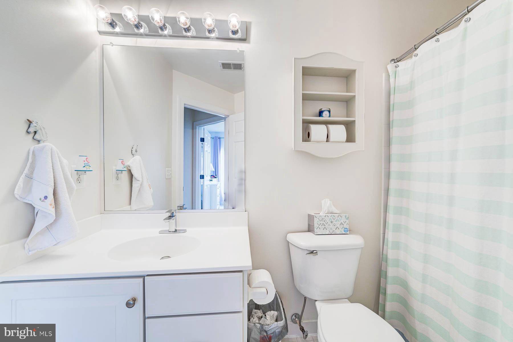 SUMMERS GROVE - Residential