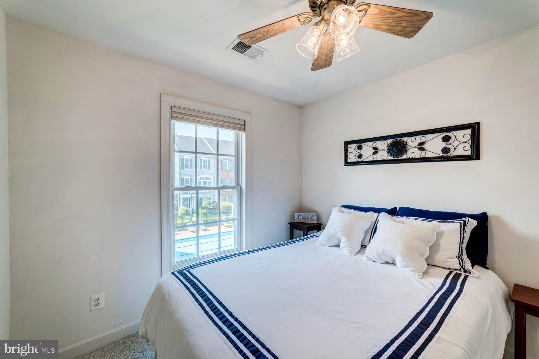 SUMMERS GROVE - Residential