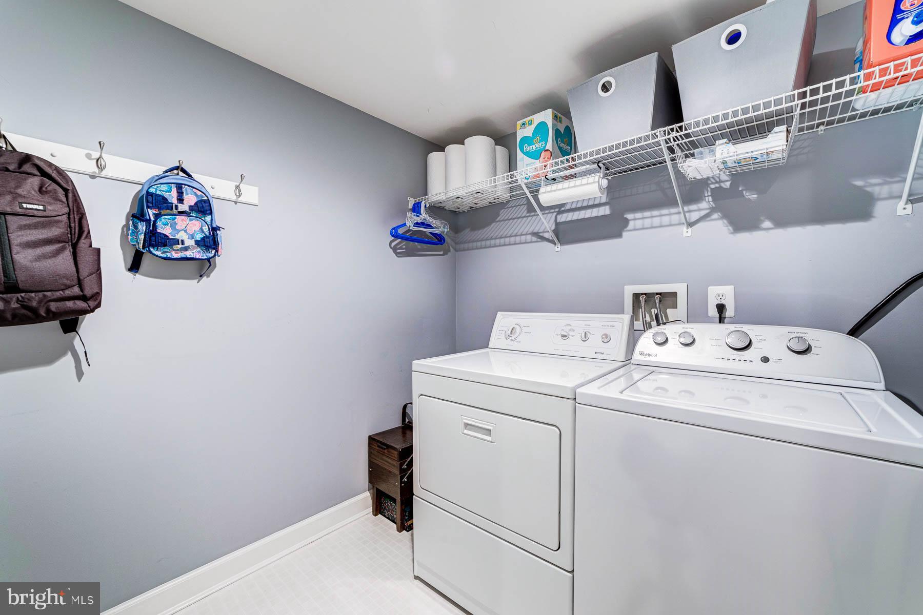 SUMMERS GROVE - Residential