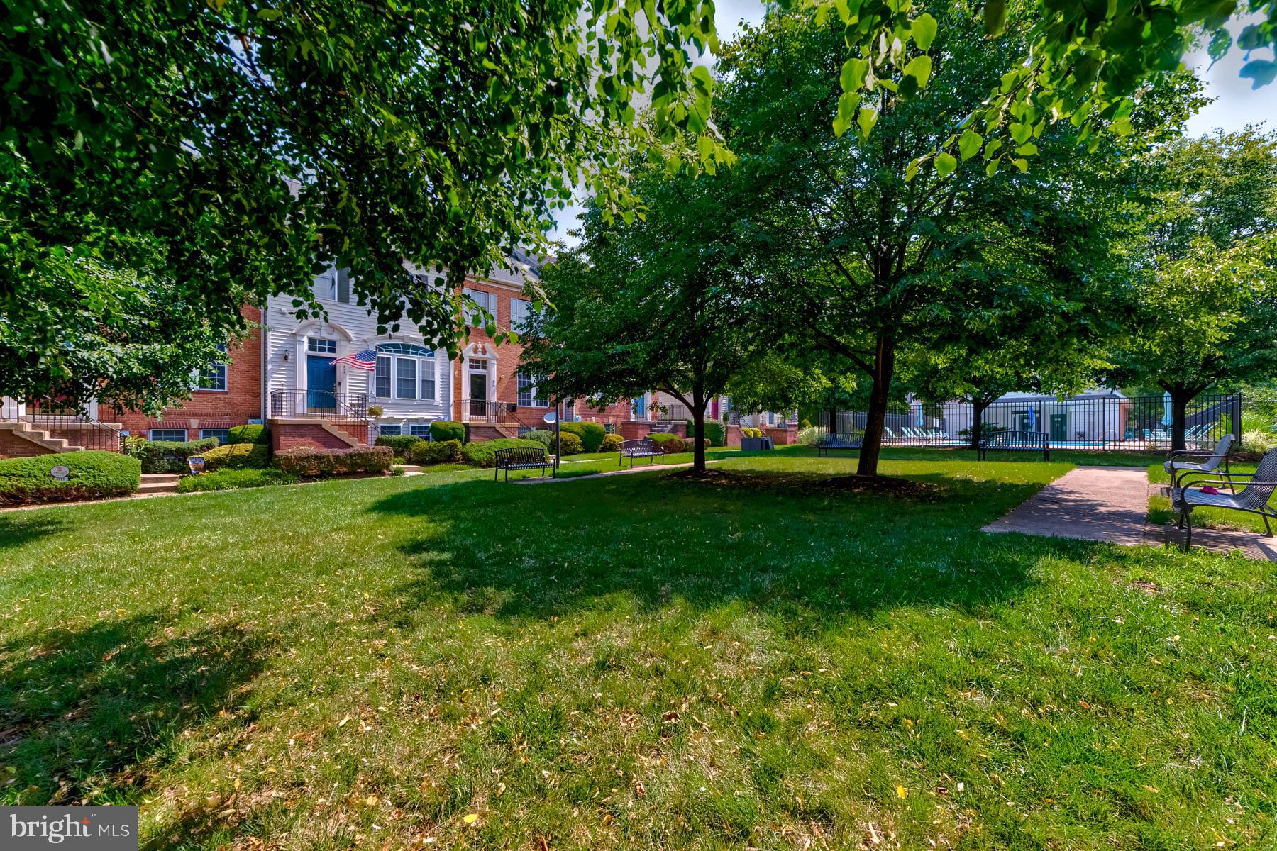 SUMMERS GROVE - Residential