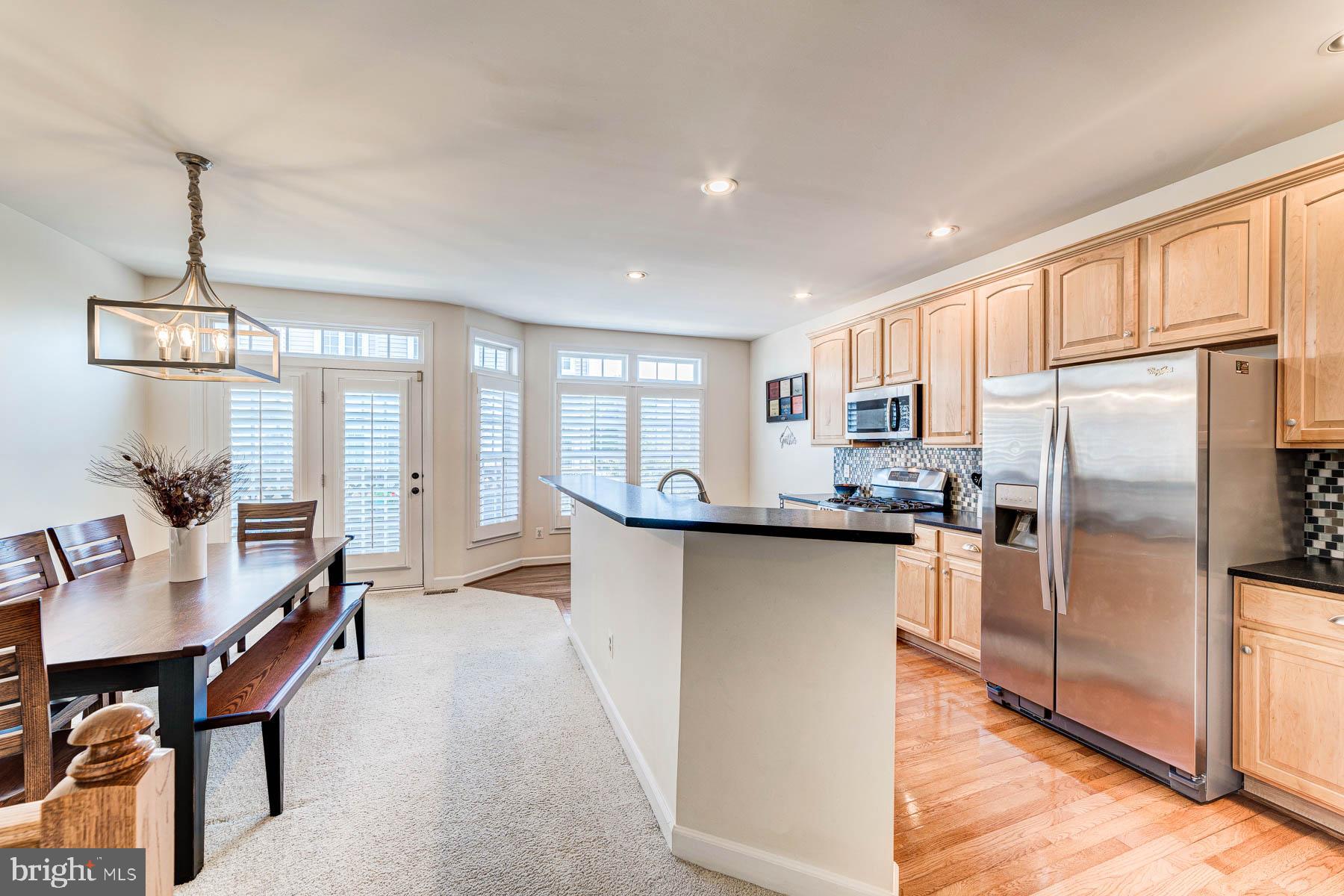 SUMMERS GROVE - Residential