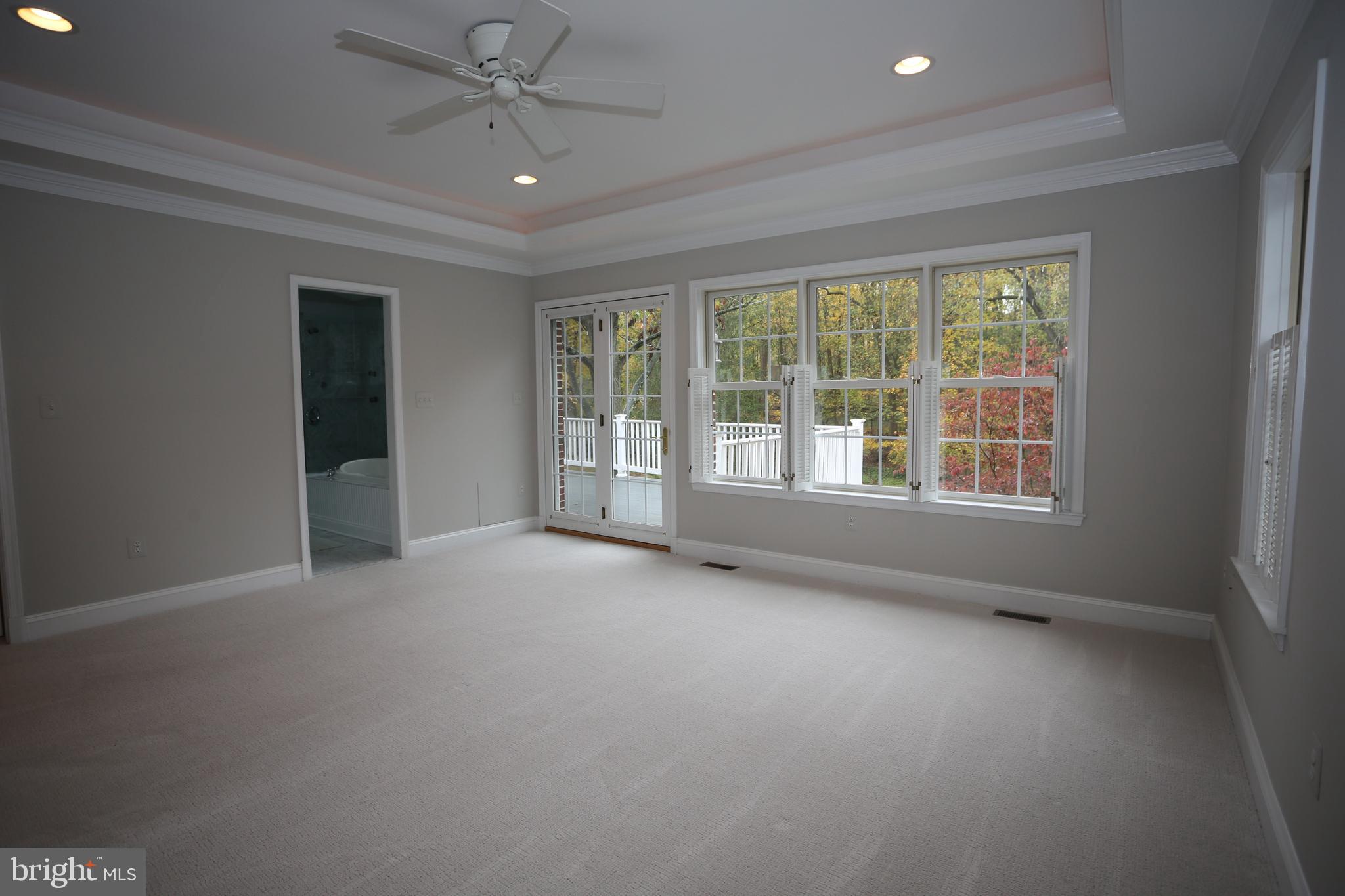 HAMPTON GARTH - Residential