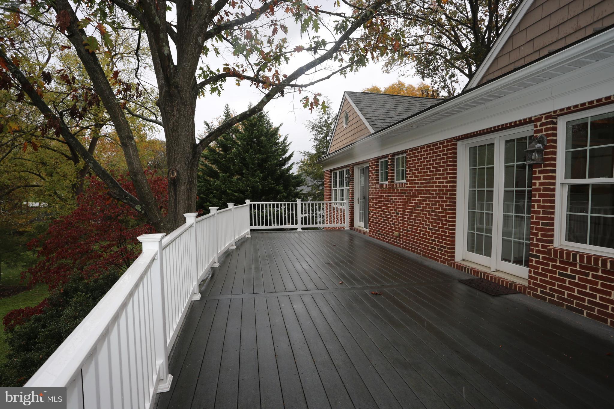 HAMPTON GARTH - Residential