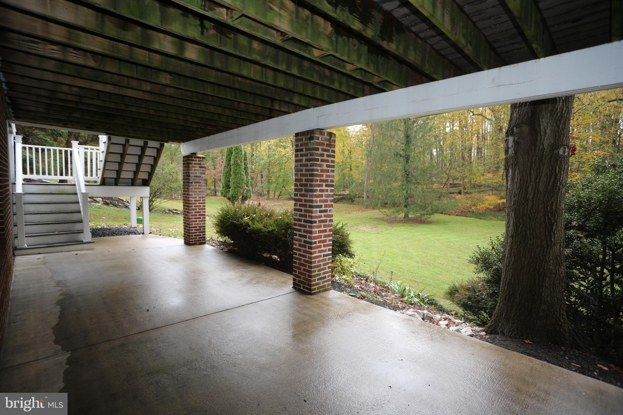 HAMPTON GARTH - Residential