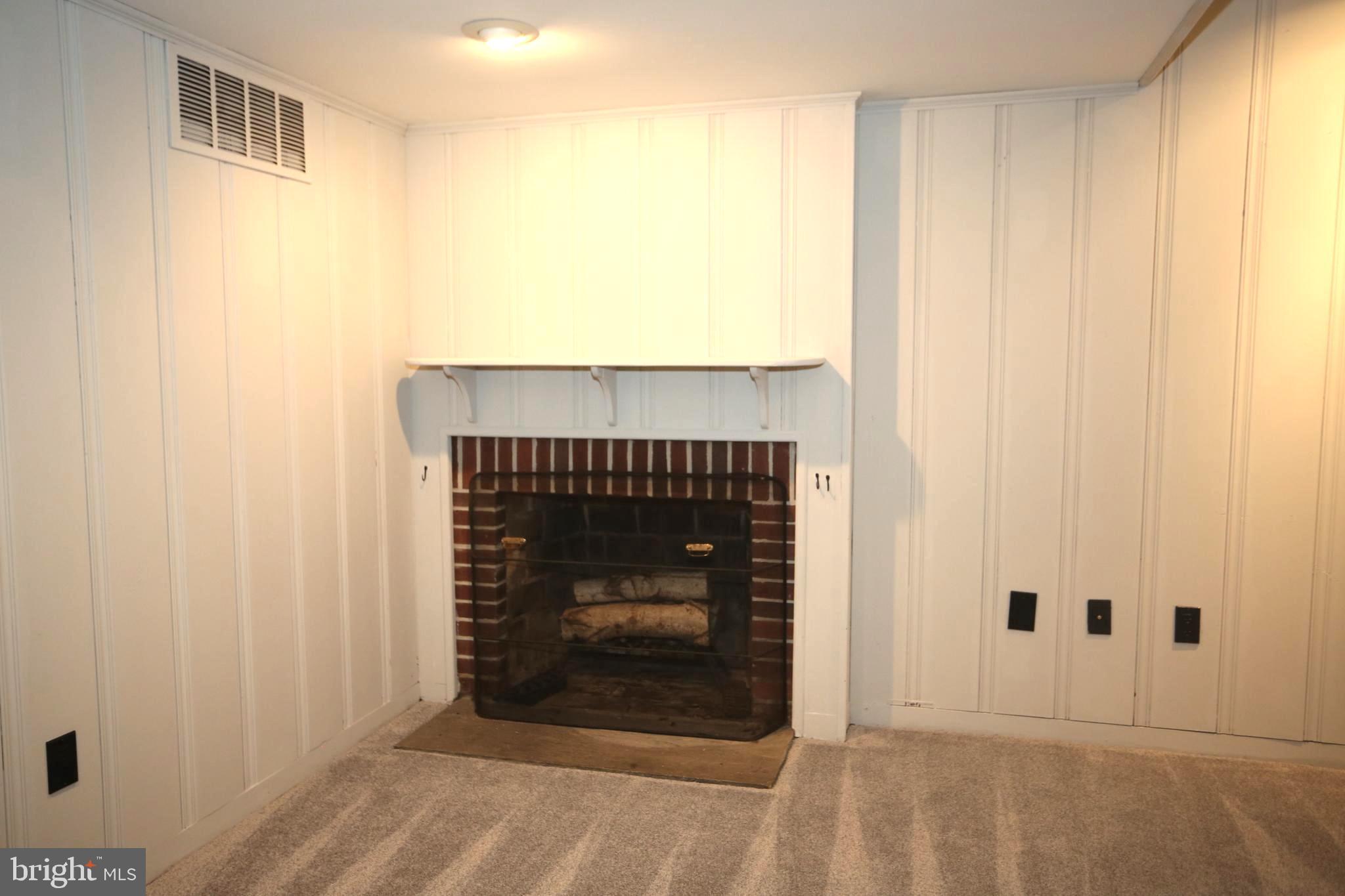 HAMPTON GARTH - Residential