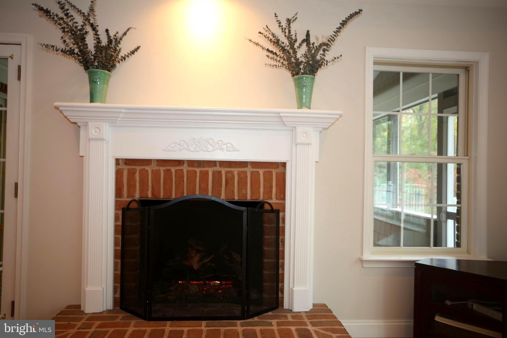 HAMPTON GARTH - Residential