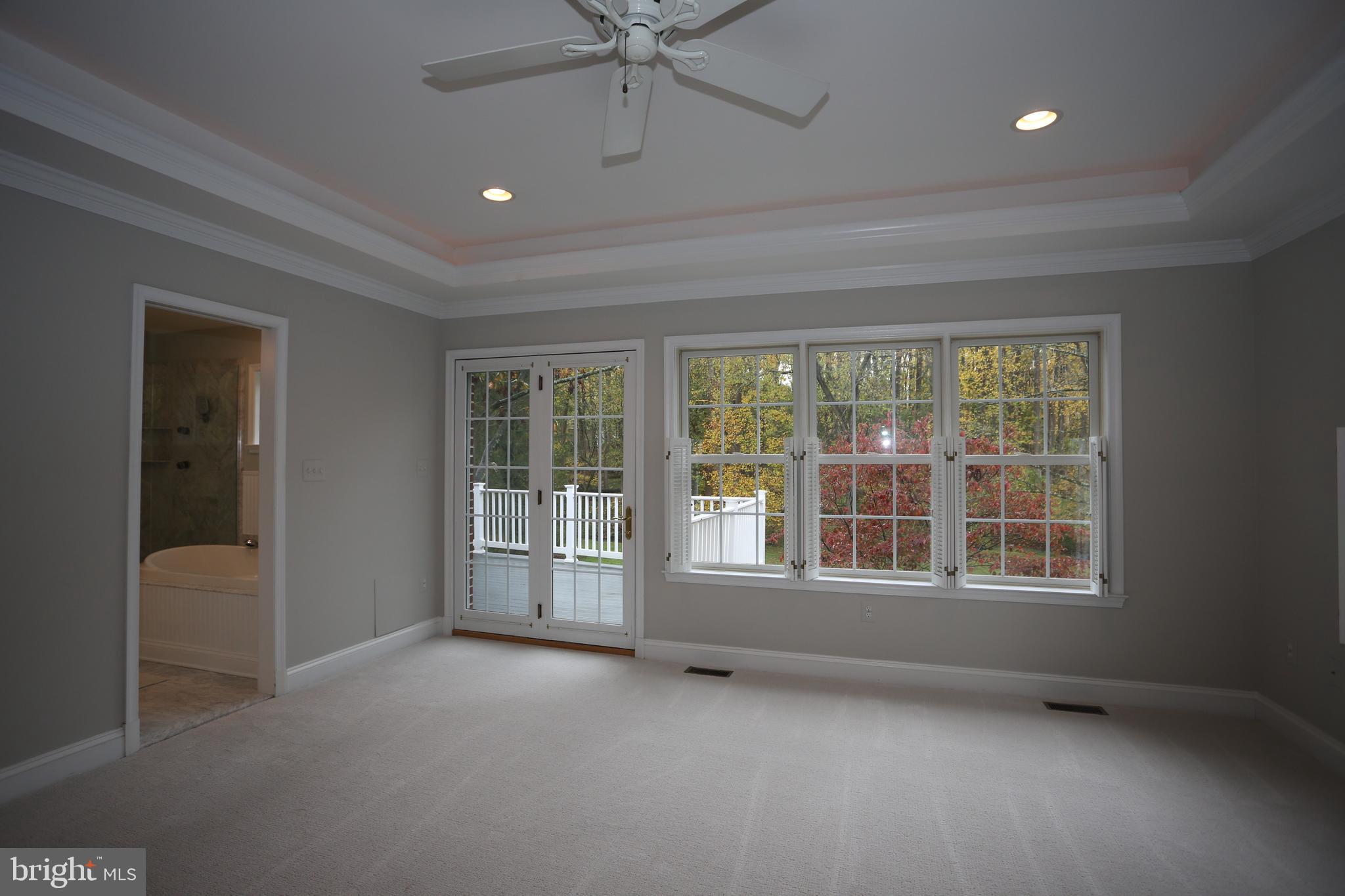 HAMPTON GARTH - Residential