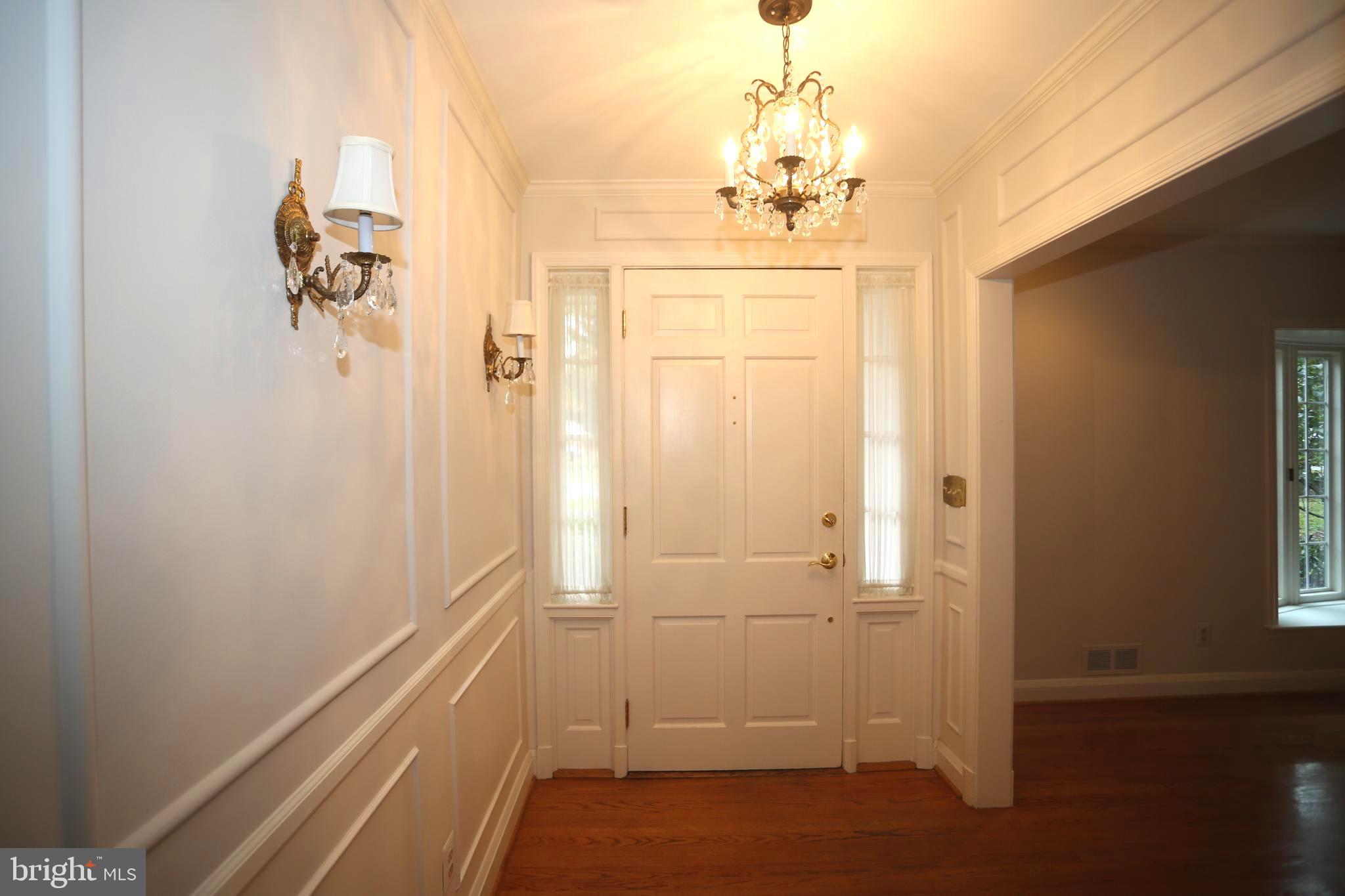 HAMPTON GARTH - Residential