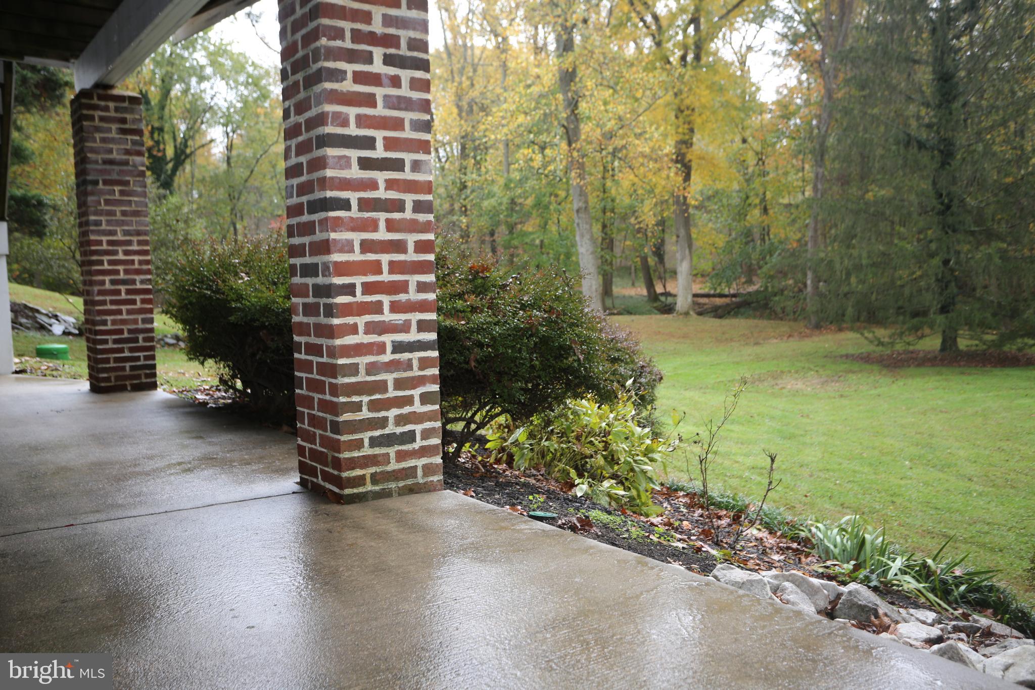 HAMPTON GARTH - Residential