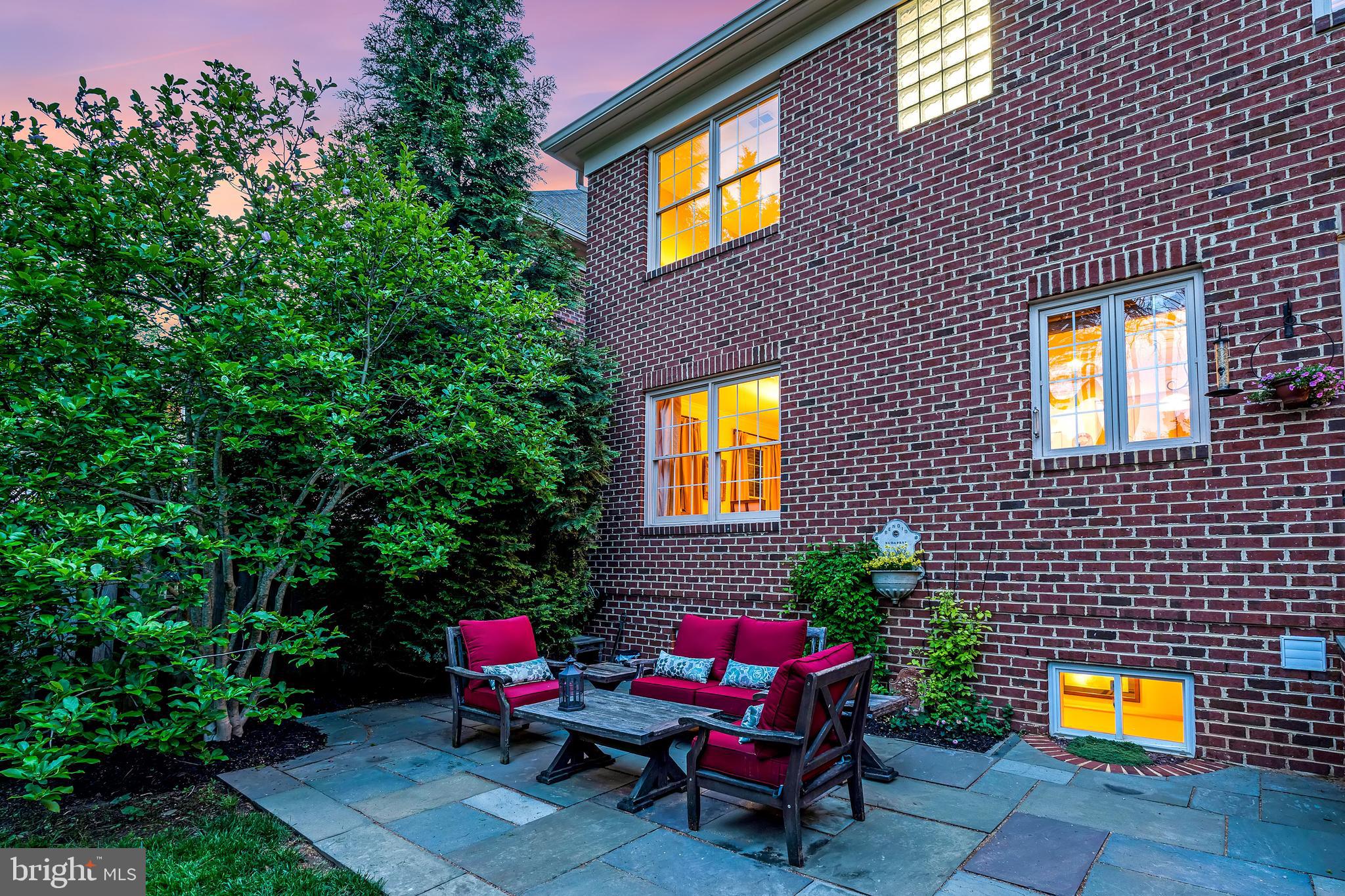 LAMBIANCE OF MCLEAN - Residential