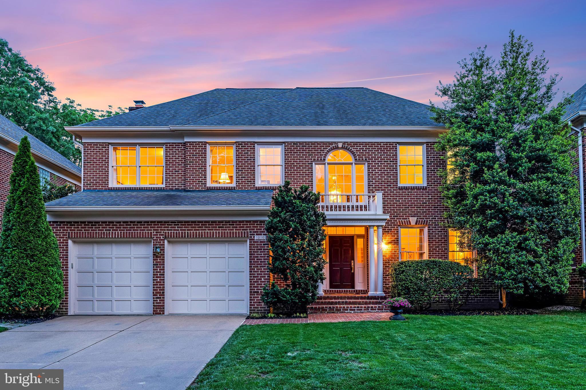 LAMBIANCE OF MCLEAN - Residential