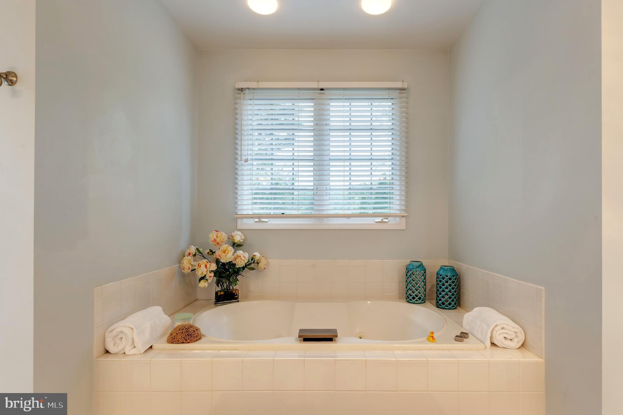 LAMBIANCE OF MCLEAN - Residential