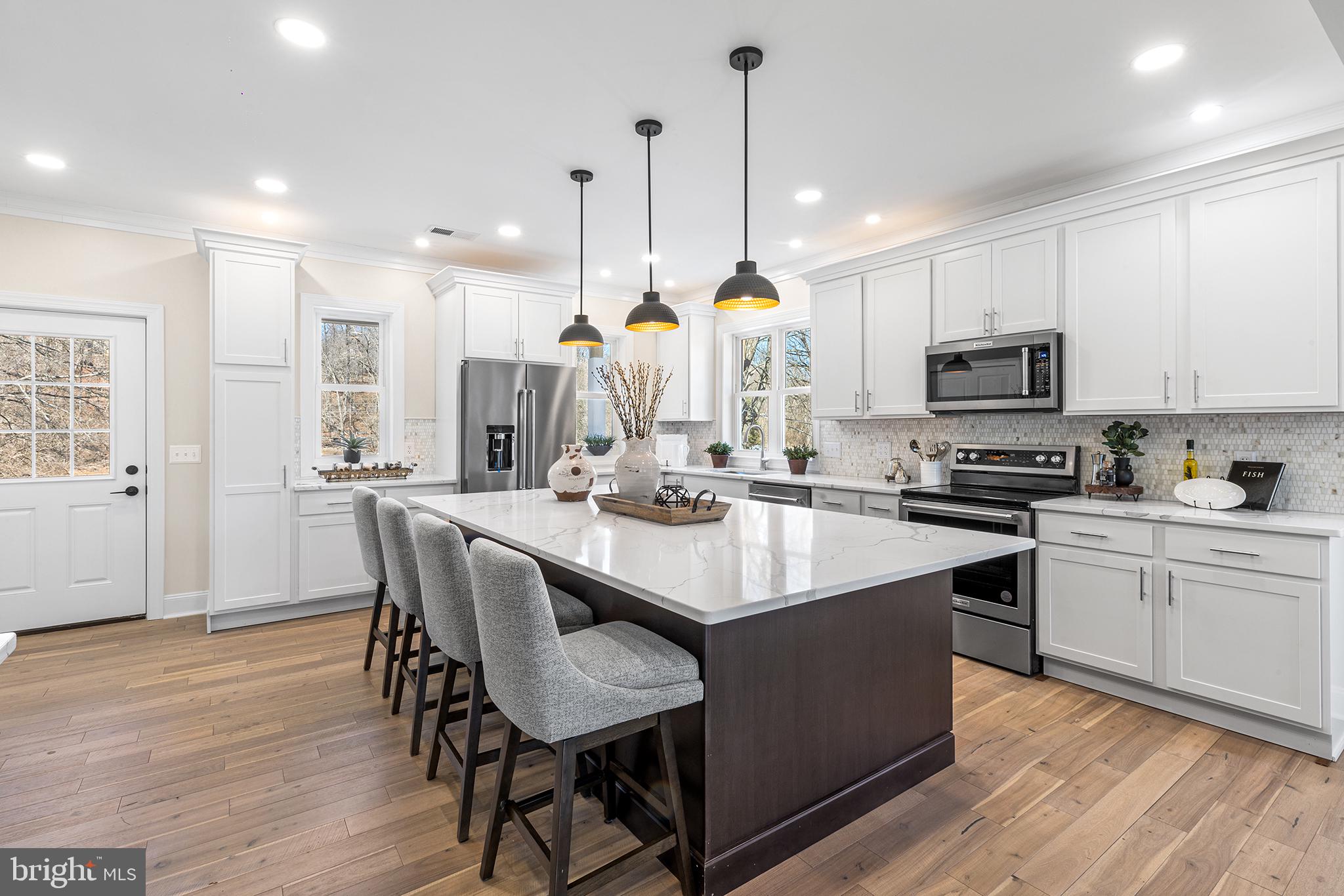 PORT INDIAN - Residential