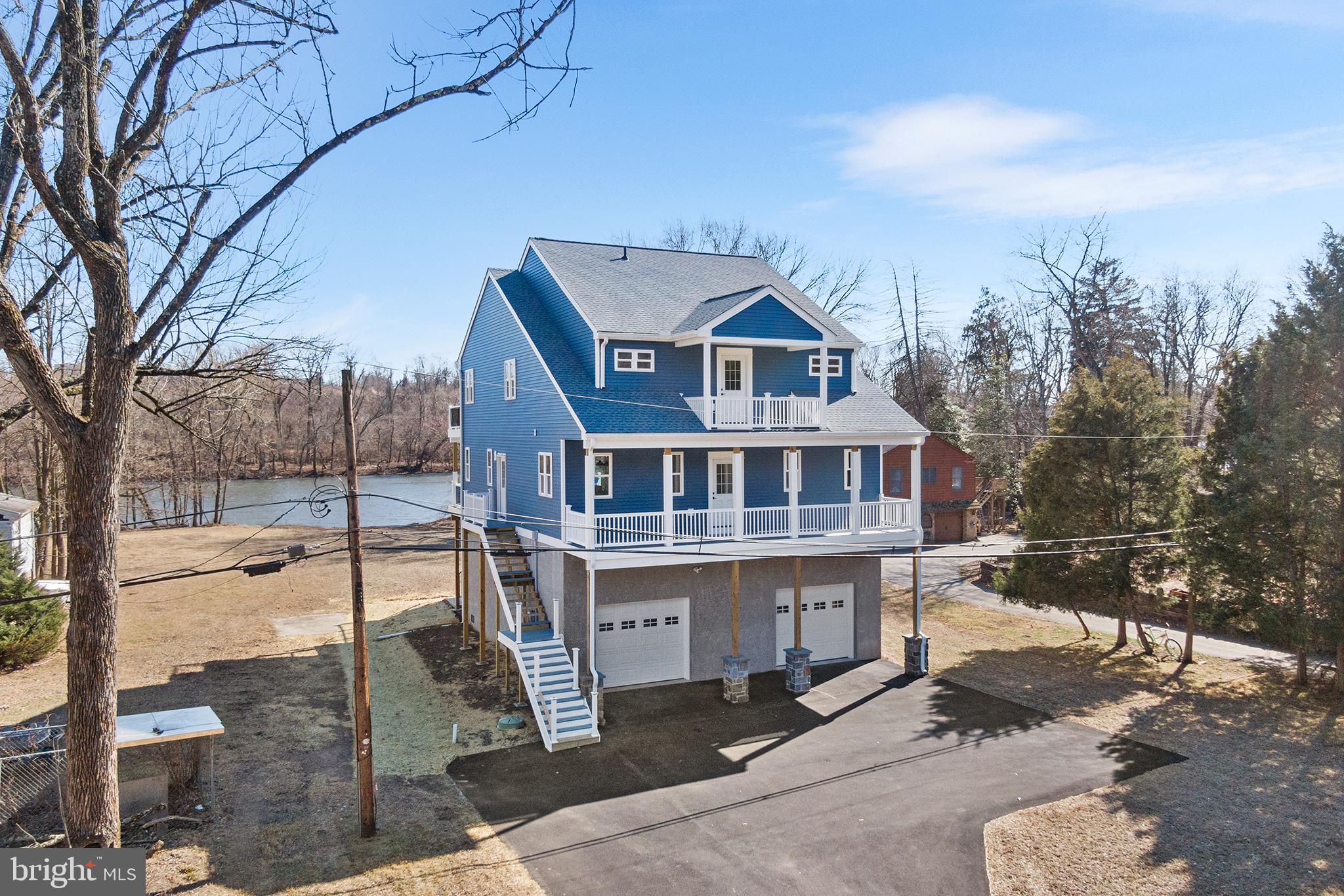 PORT INDIAN - Residential