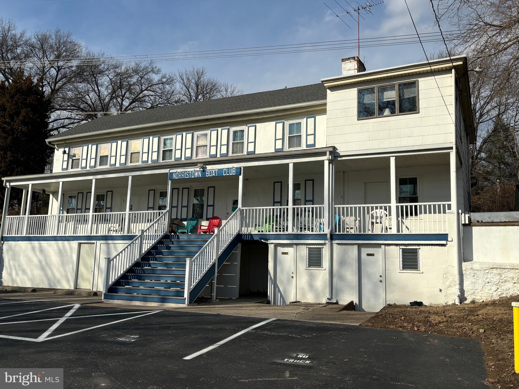 PORT INDIAN - Residential