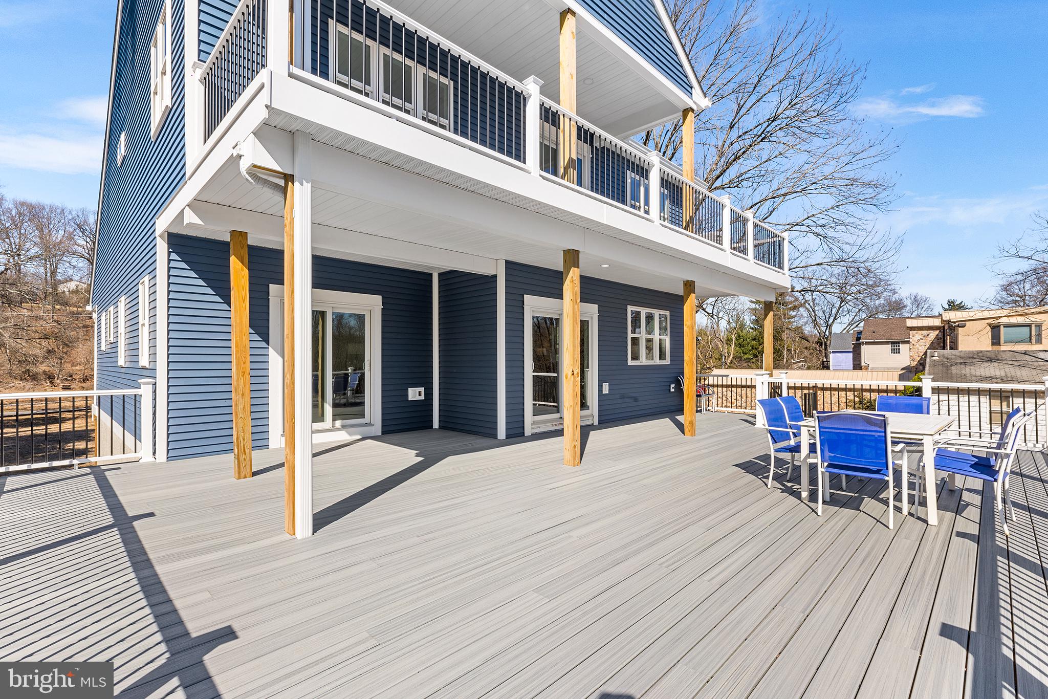 PORT INDIAN - Residential