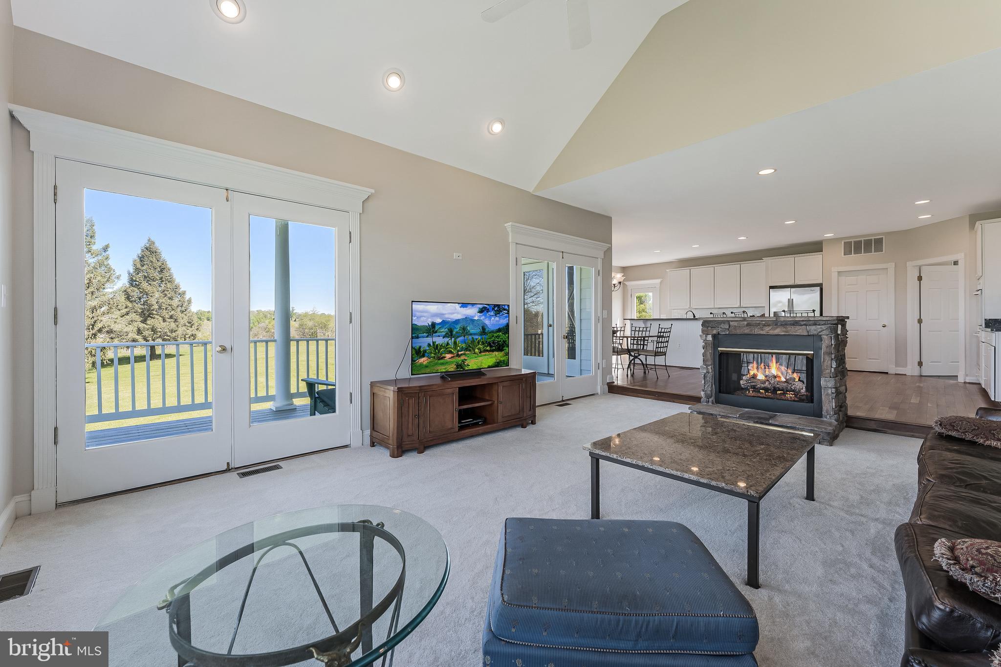 WATERFORD - Residential