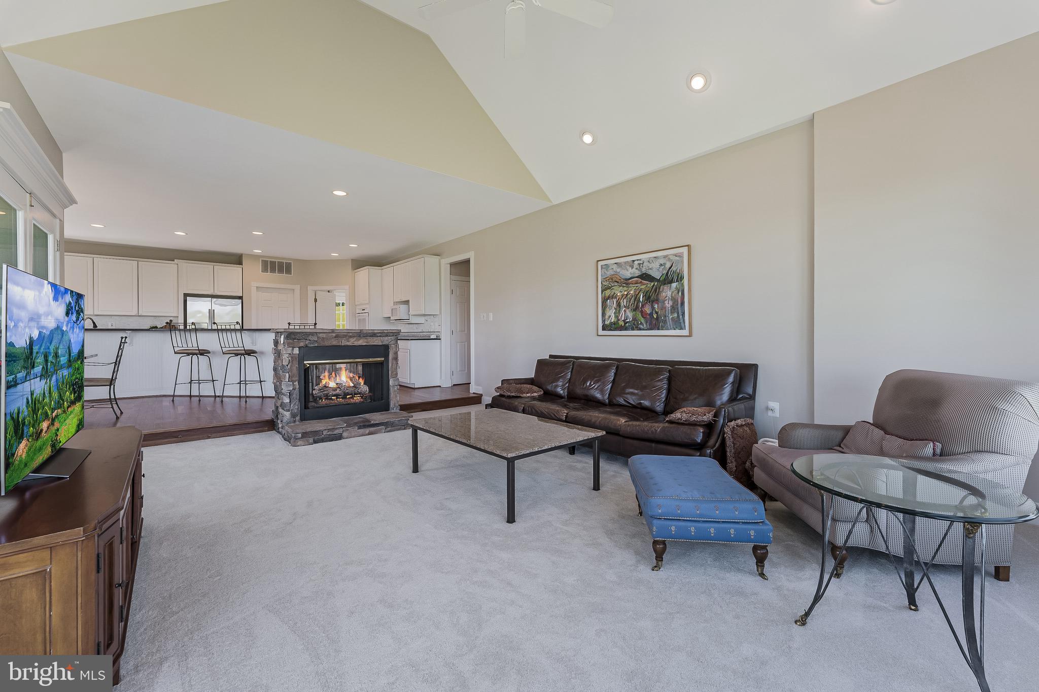 WATERFORD - Residential