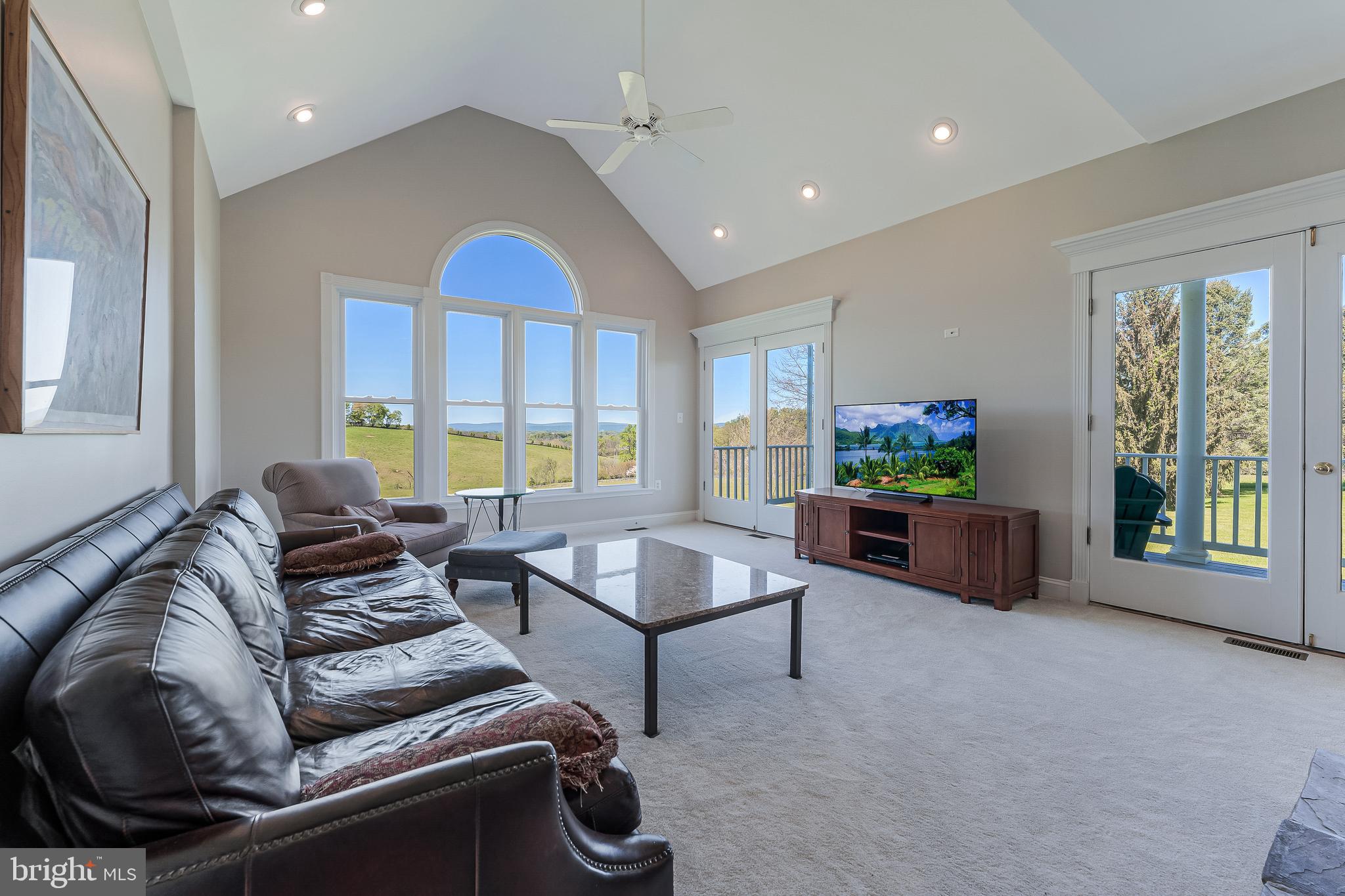 WATERFORD - Residential