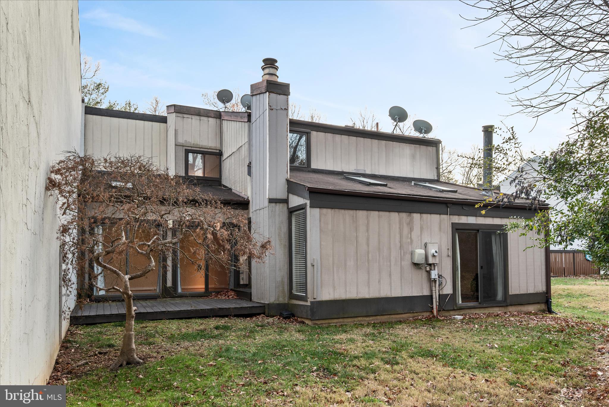 RESTON - Residential Lease