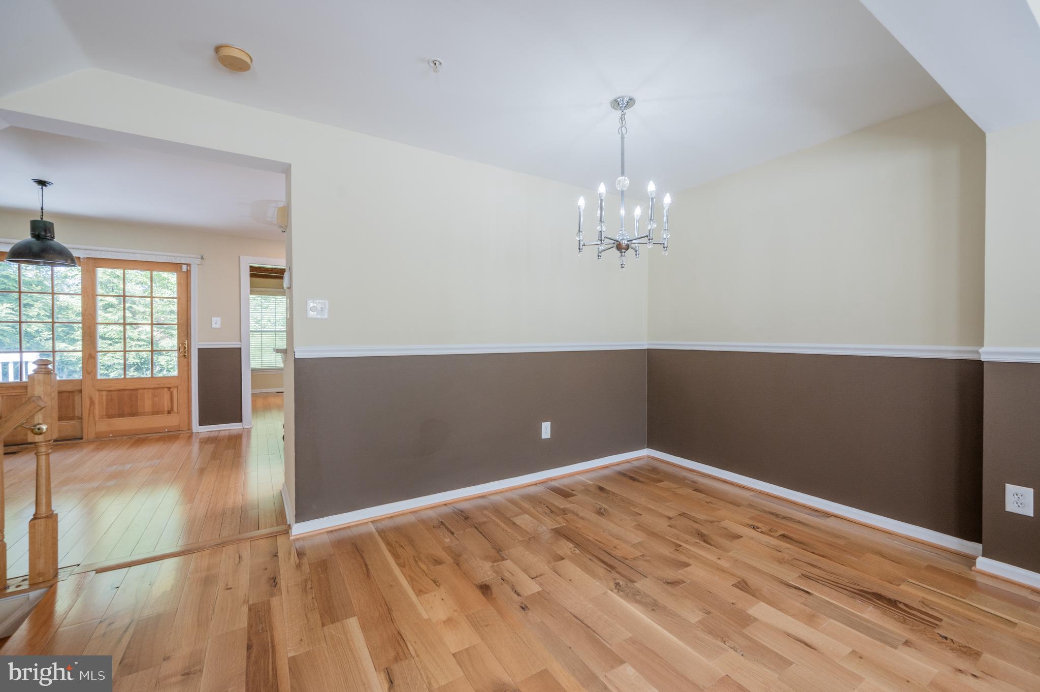 HAMMONDS OVERLOOK - Residential