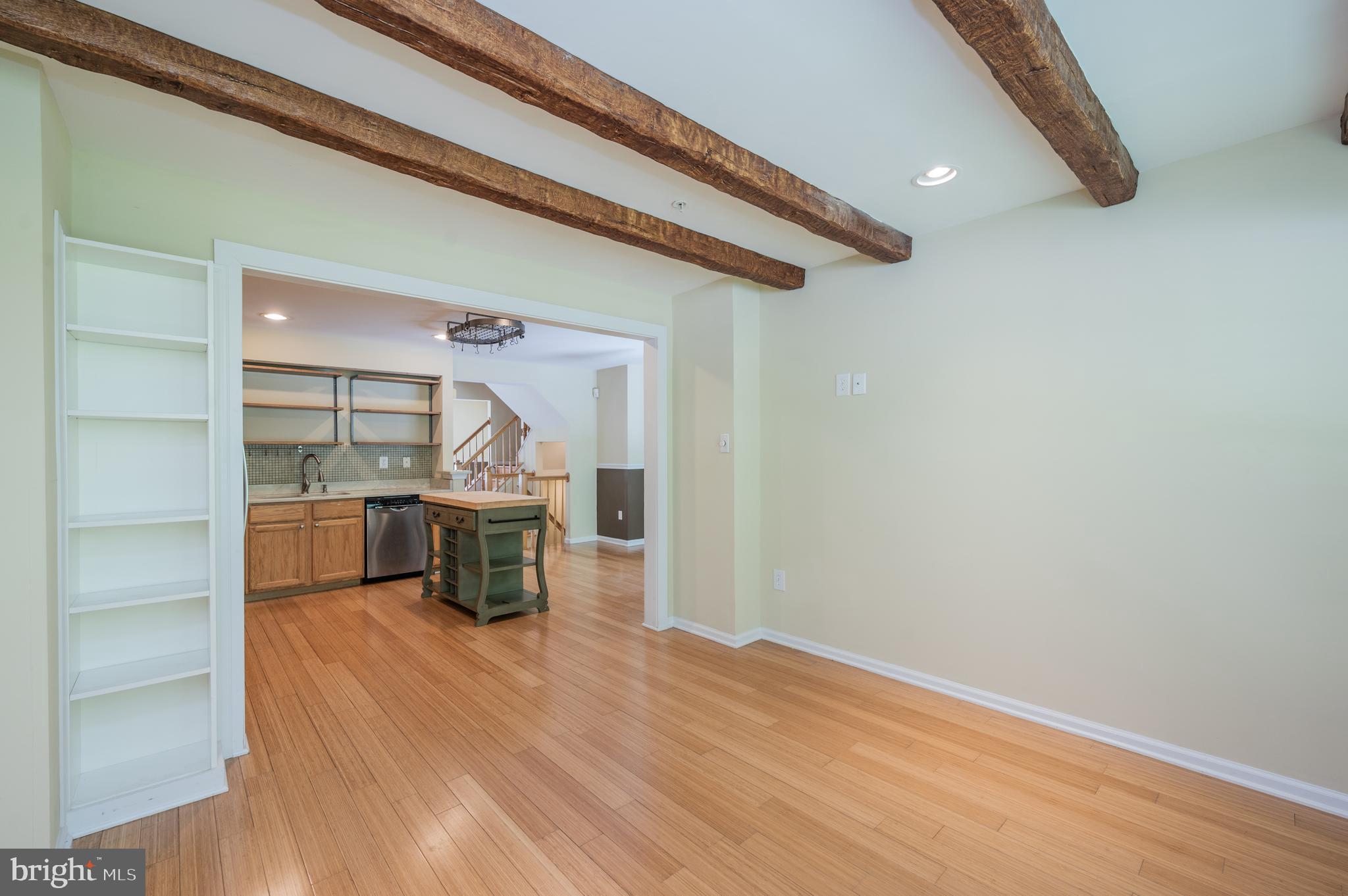 HAMMONDS OVERLOOK - Residential