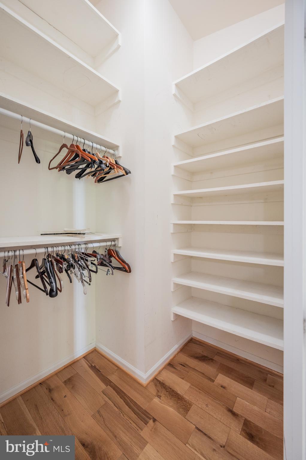 HAMMONDS OVERLOOK - Residential