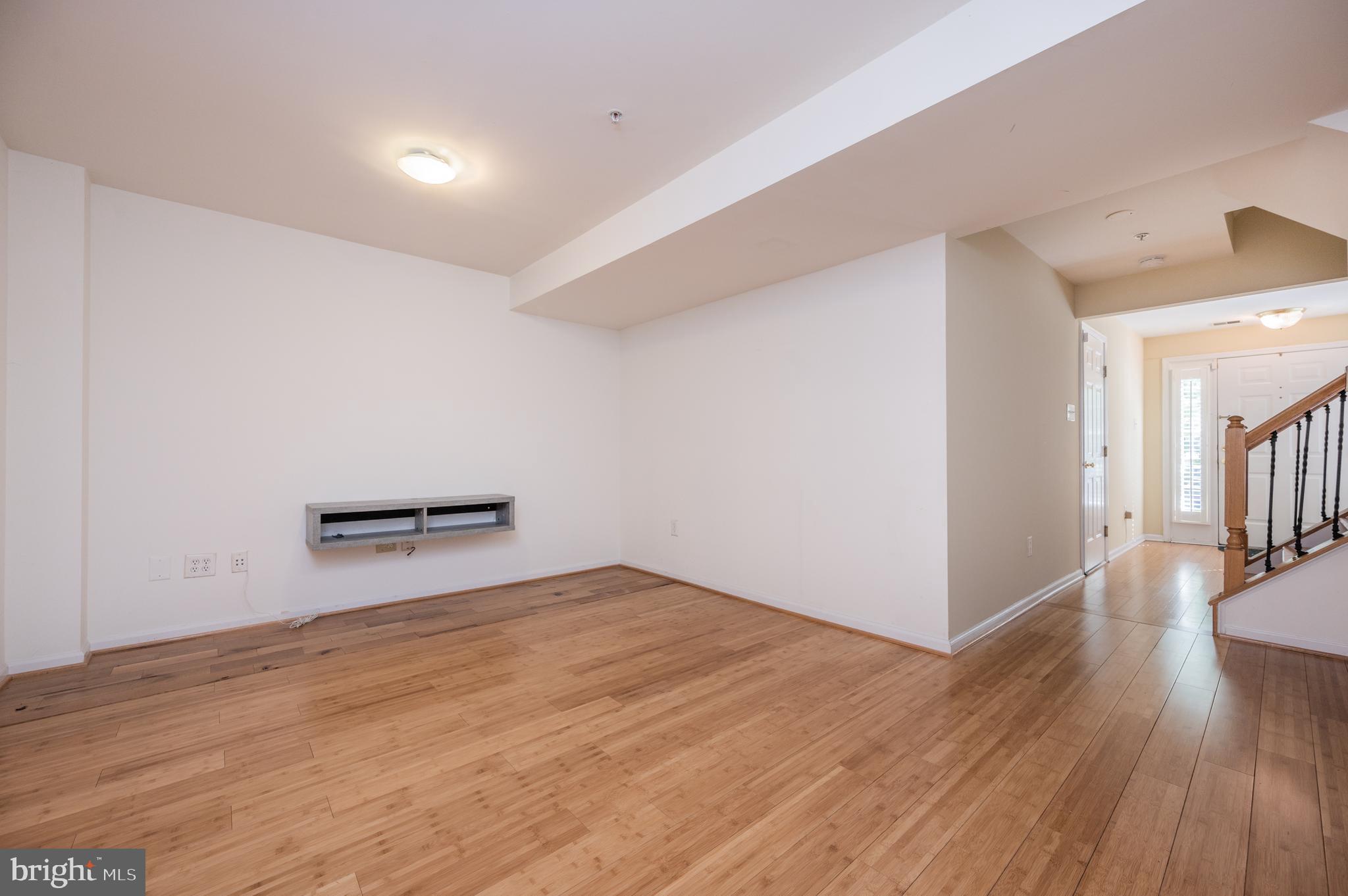 HAMMONDS OVERLOOK - Residential