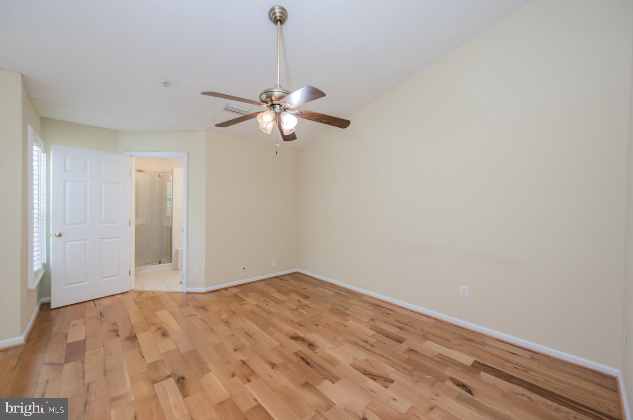 HAMMONDS OVERLOOK - Residential