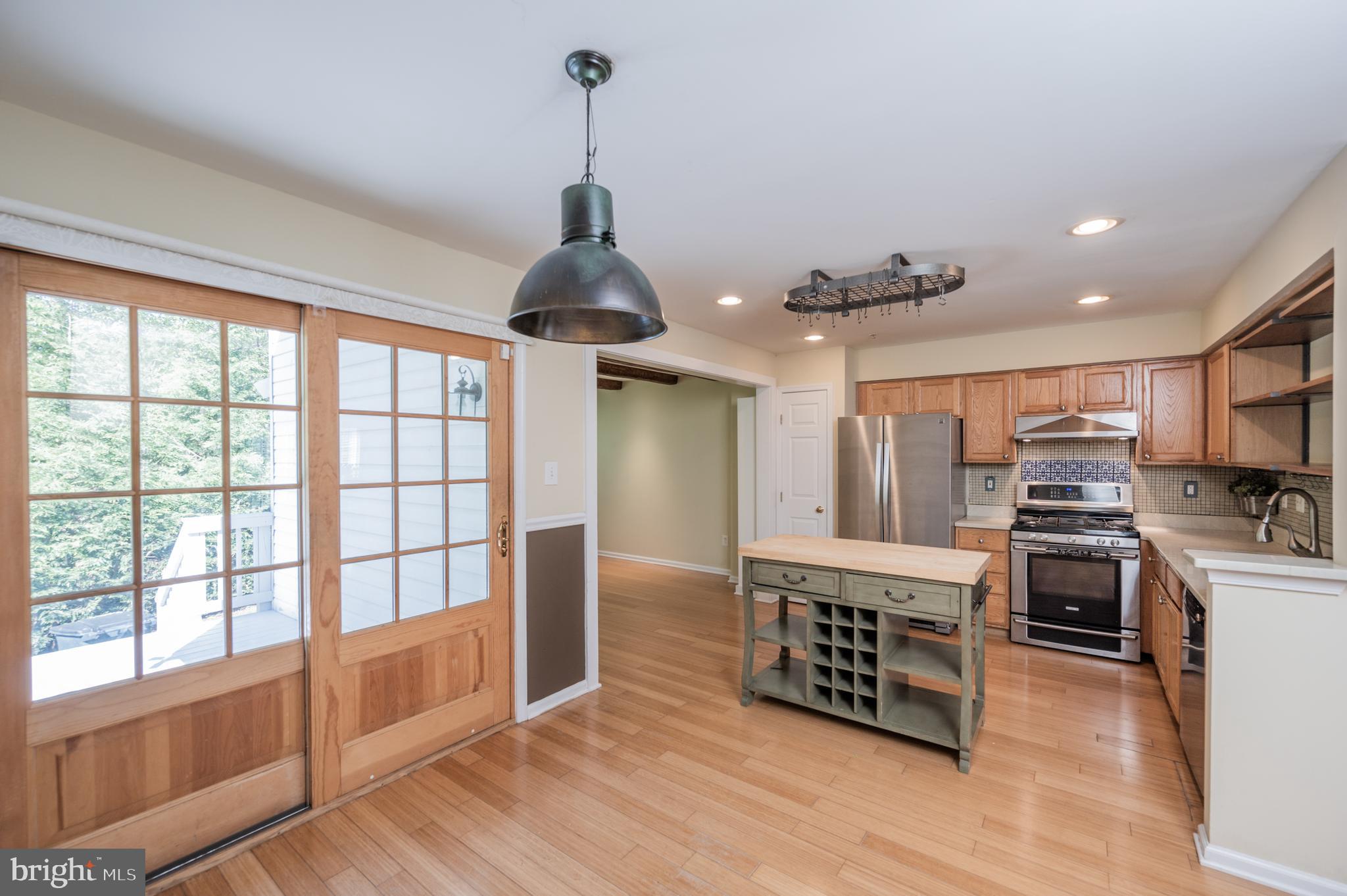 HAMMONDS OVERLOOK - Residential