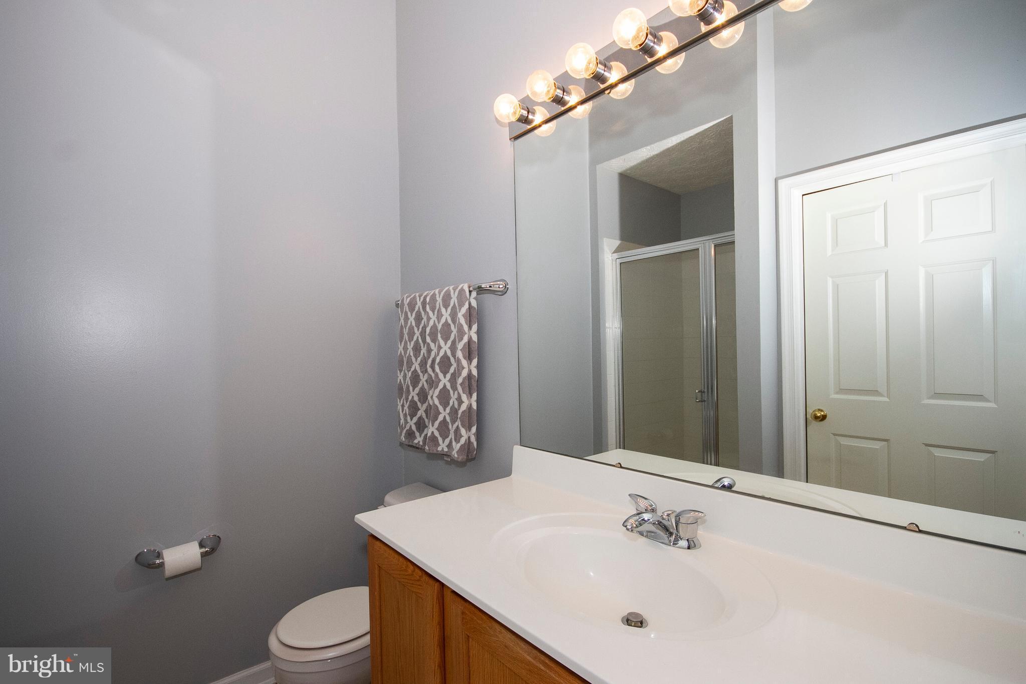 HOLLY WOODS - Residential