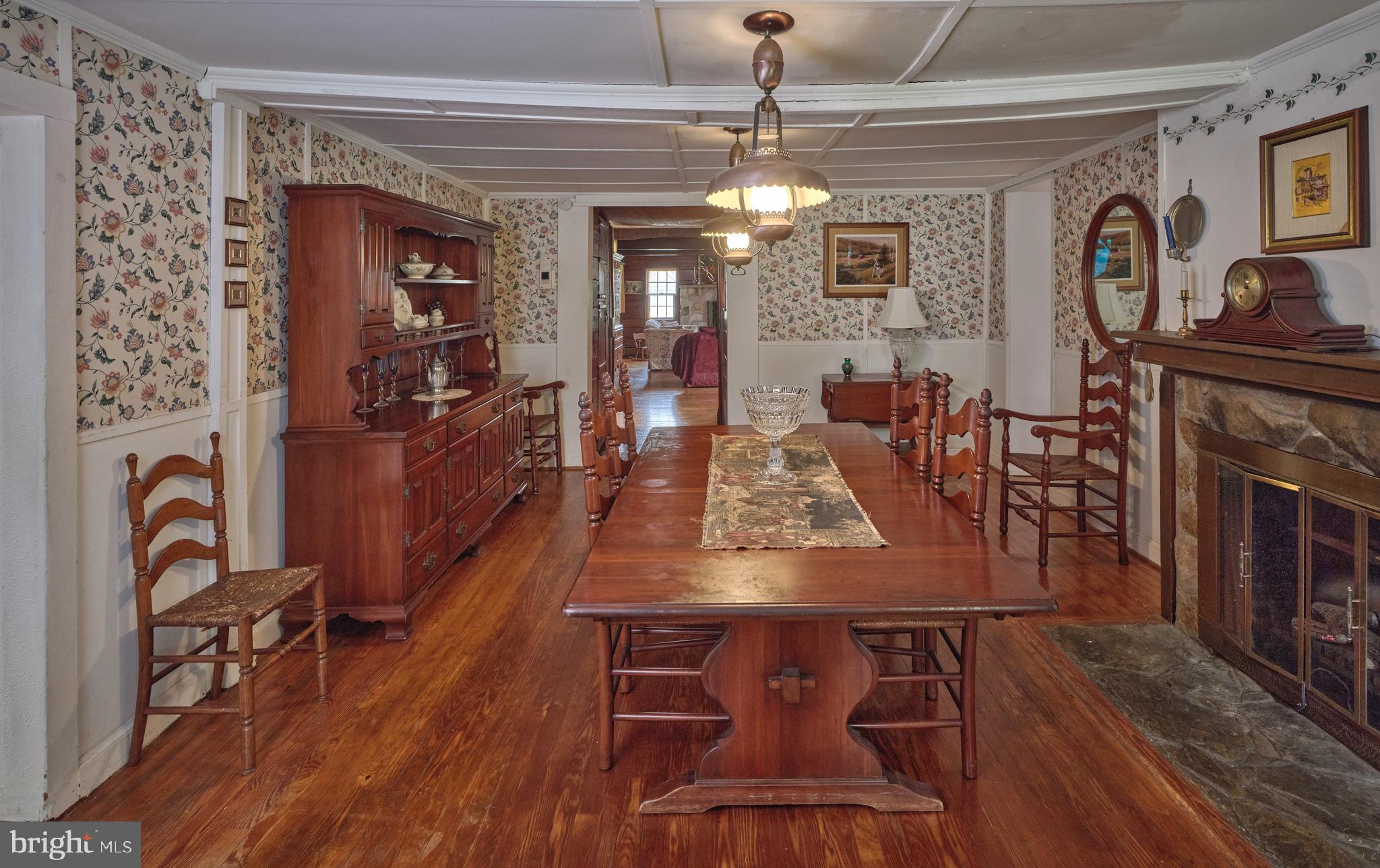 OAK TREE FARMS - Residential