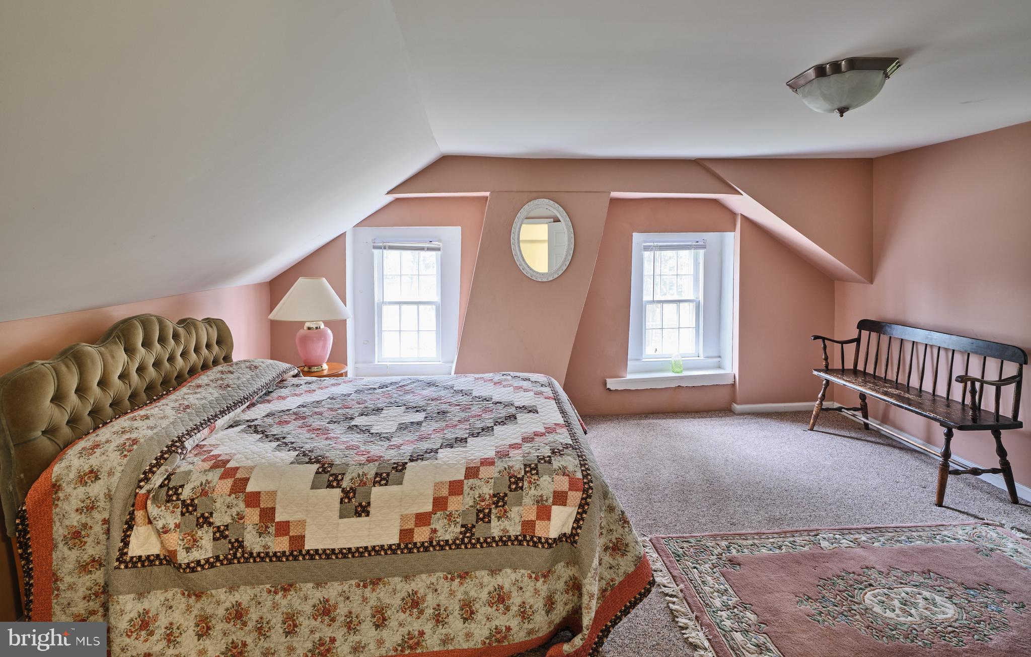 OAK TREE FARMS - Residential