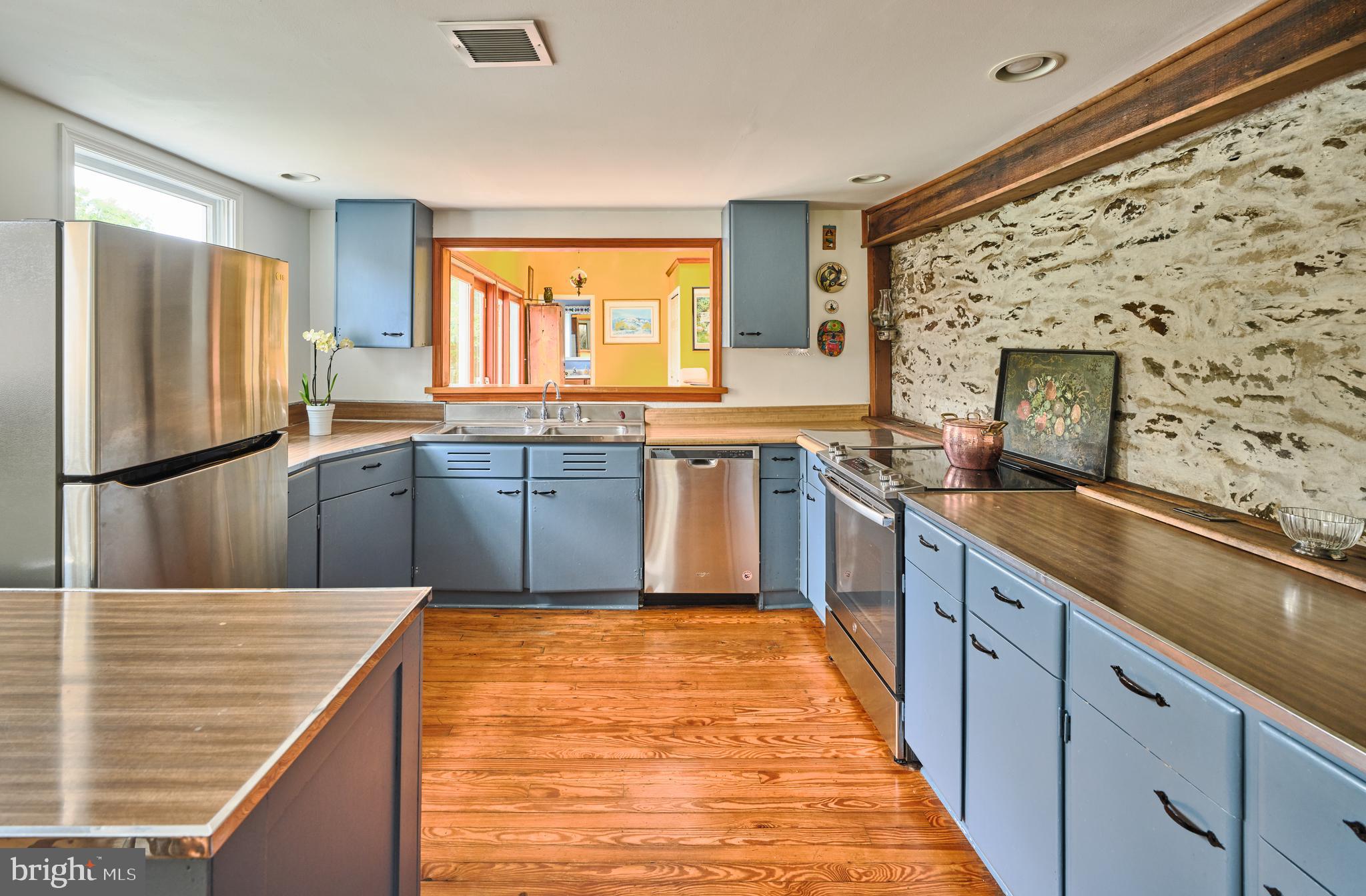 OAK TREE FARMS - Residential