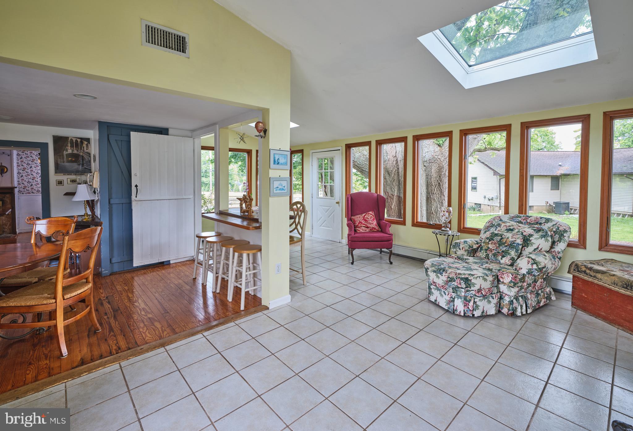 OAK TREE FARMS - Residential