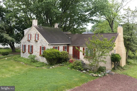 1465 Makefield Road, Yardley, PA MLS: PABU2119490