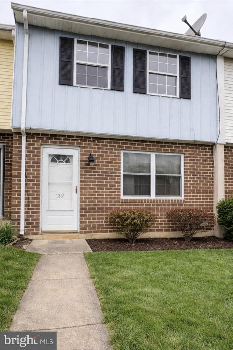 Townhouse For Sale - 139 Danford Drive<br/> Cecil County, Elkton, MD 21921