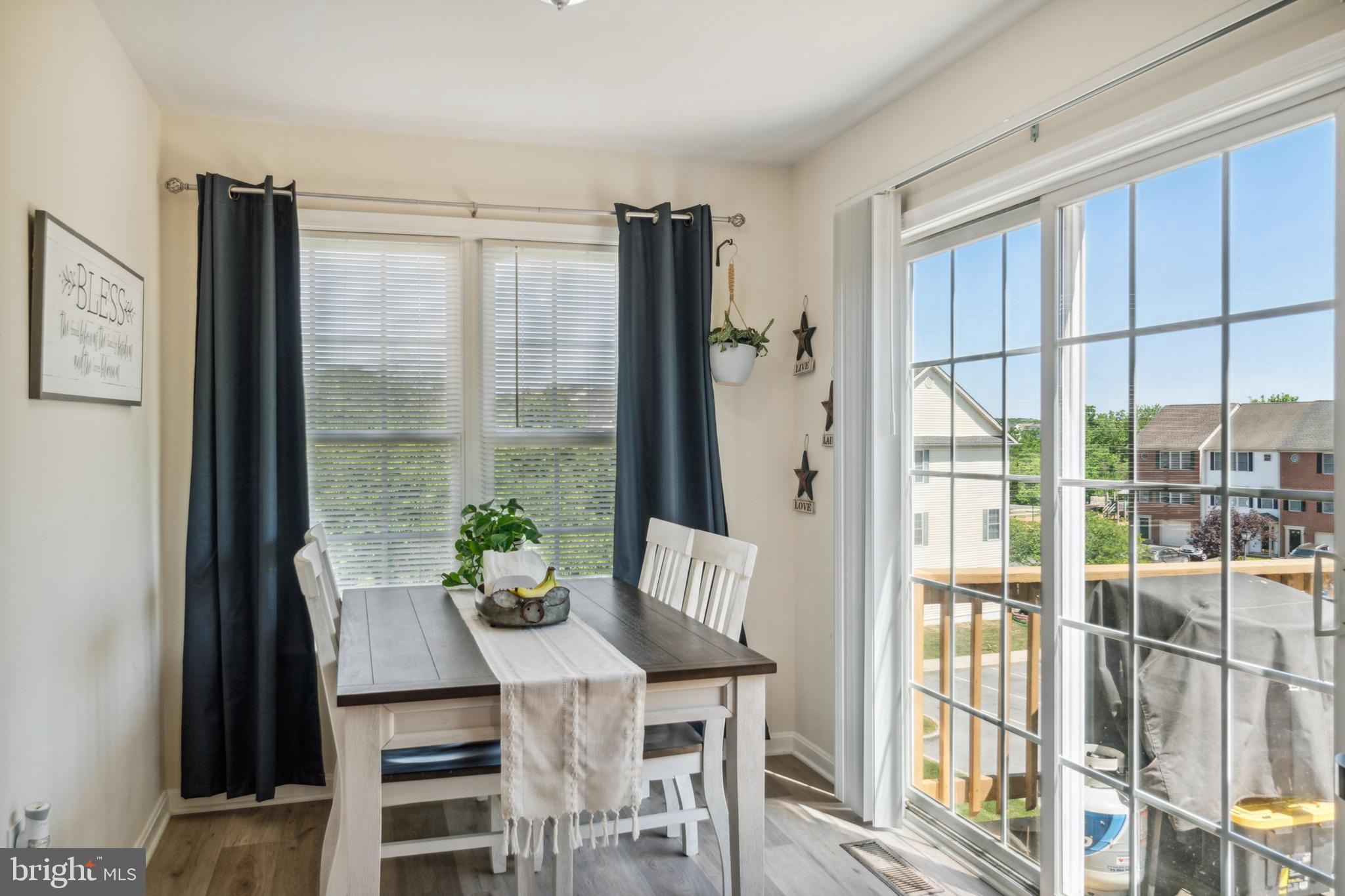 HAMMONDS MILL - Residential