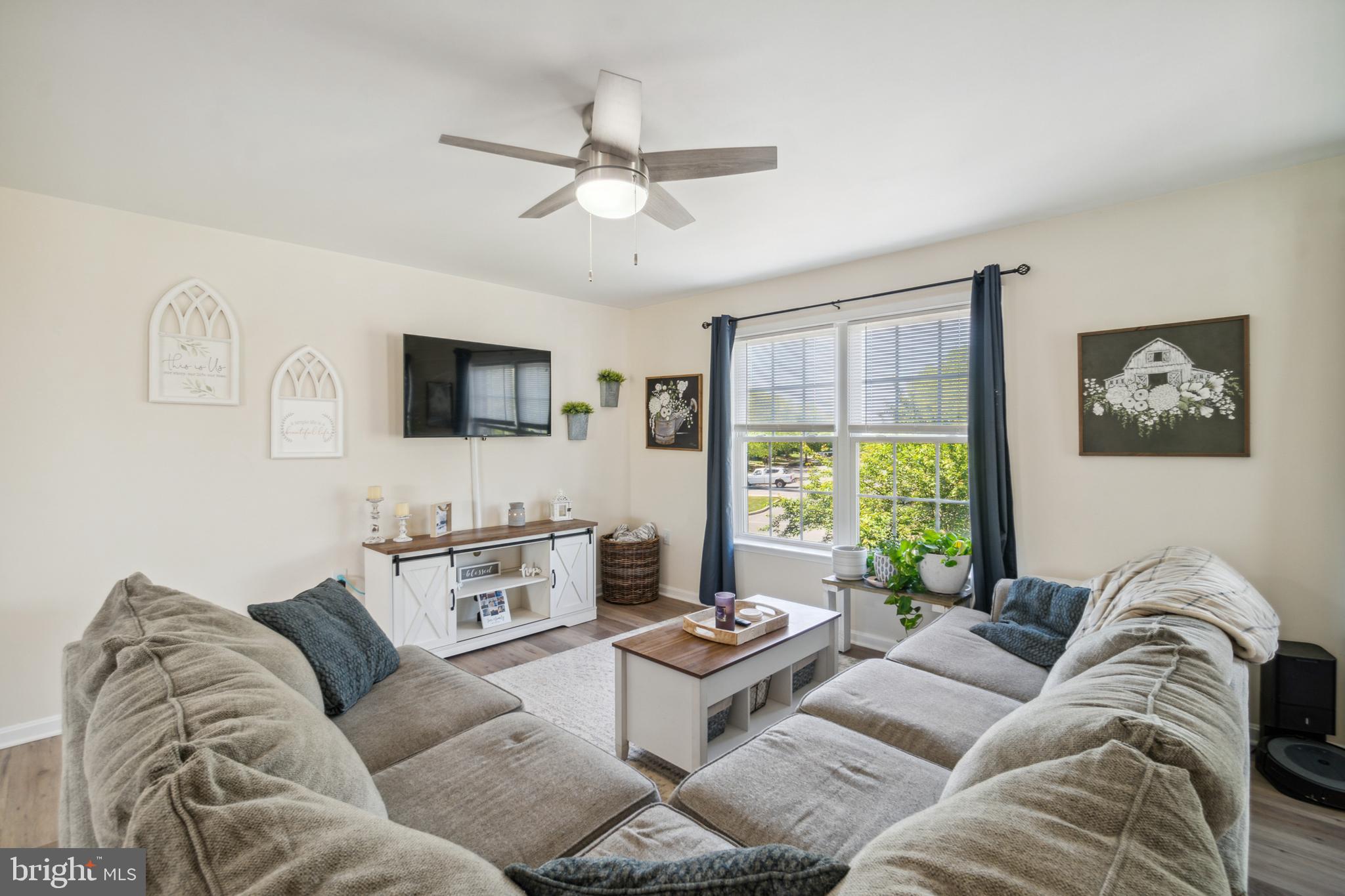 HAMMONDS MILL - Residential