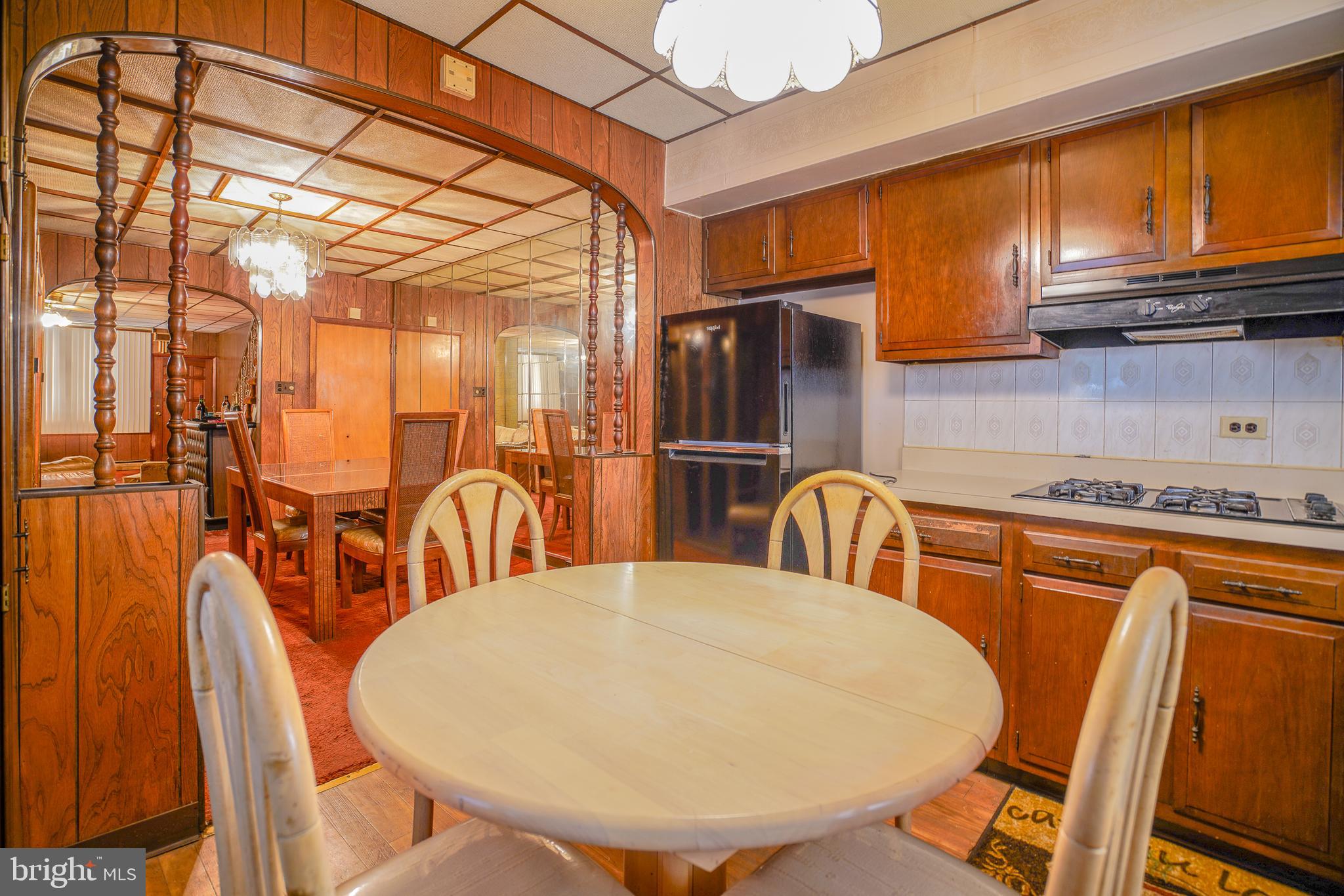 POINT BREEZE - Residential