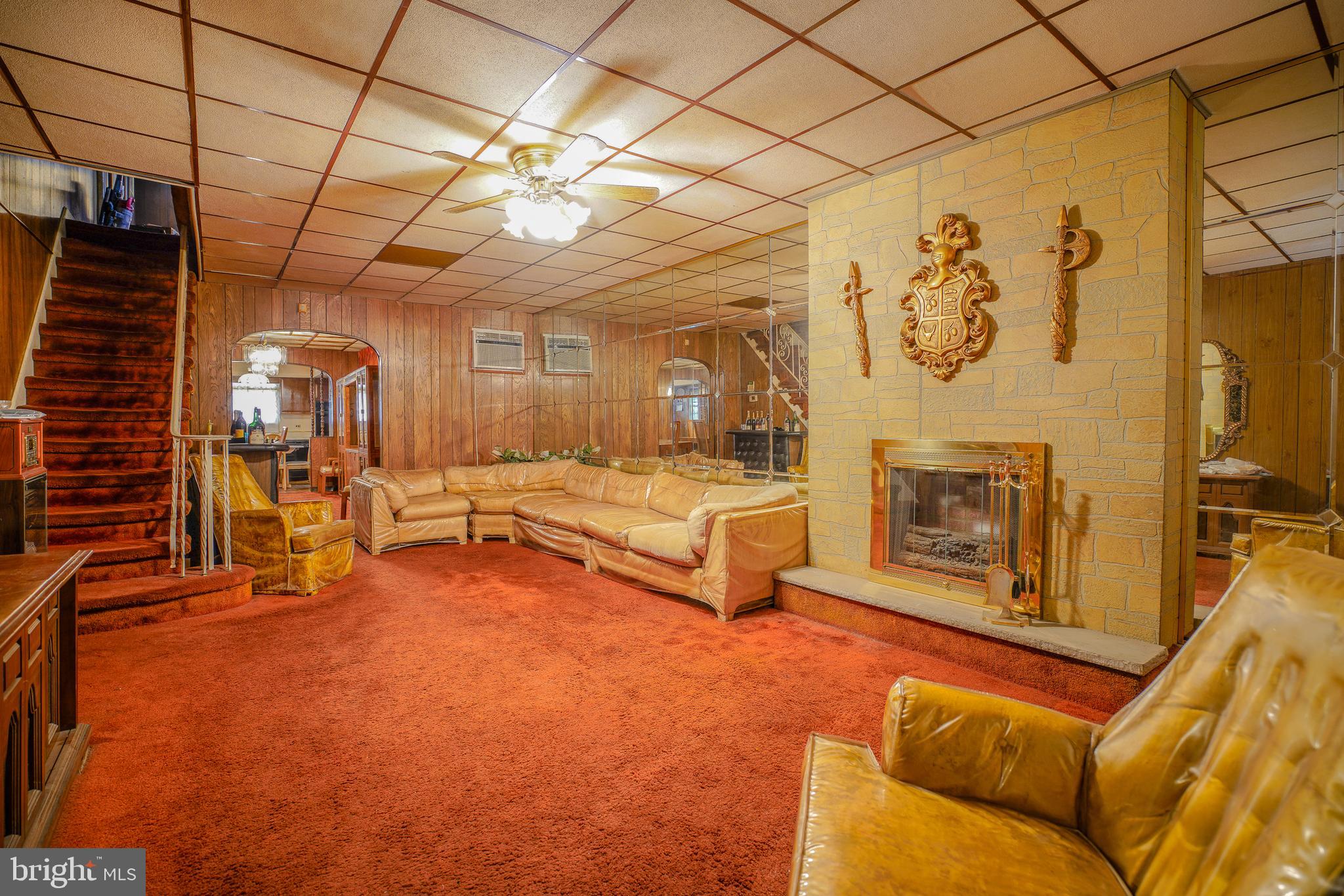 POINT BREEZE - Residential