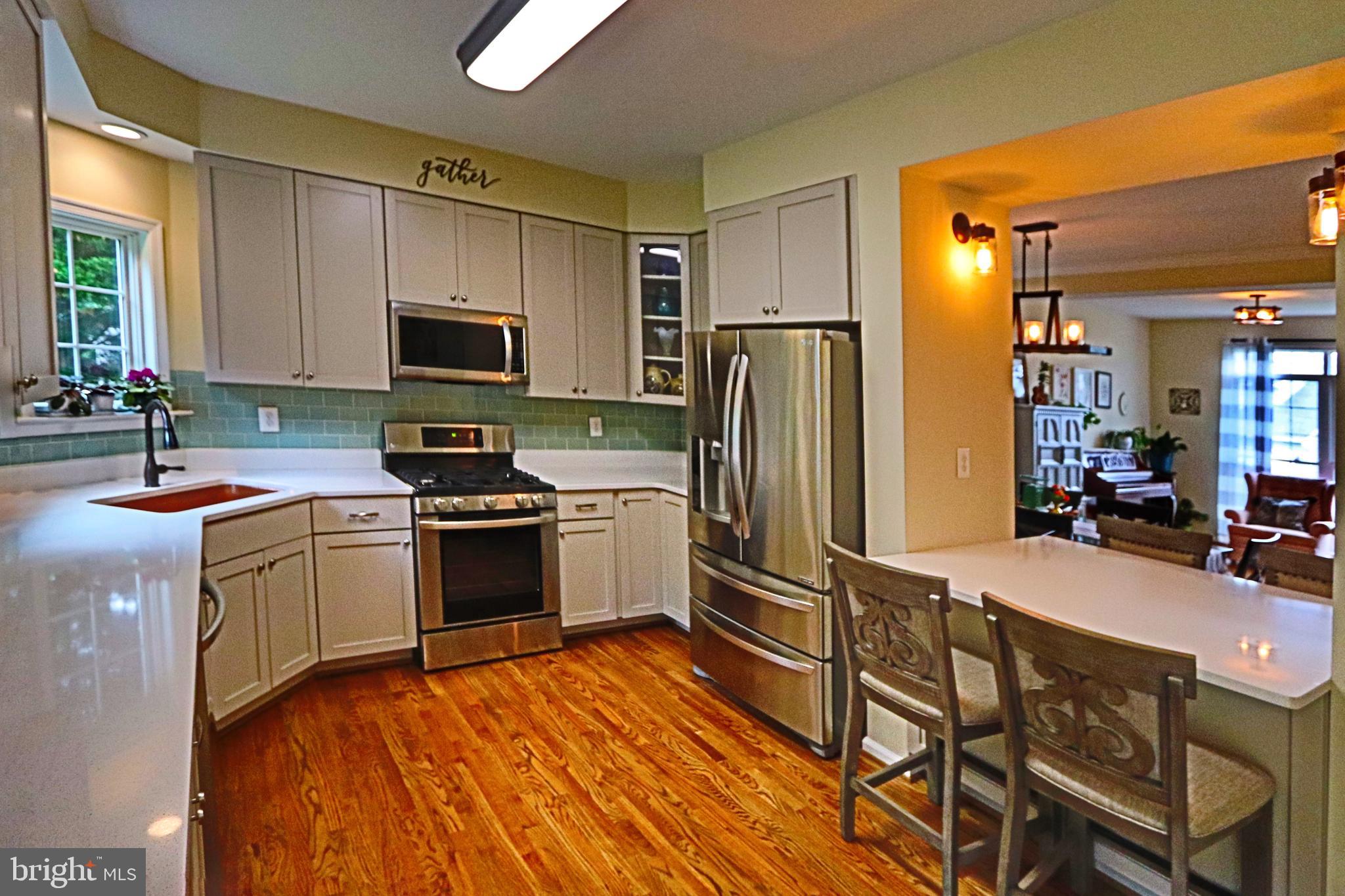 HICKORY OVERLOOK - Residential