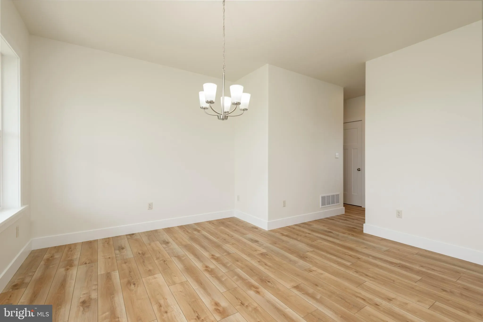 Atglen, Pennsylvania 19310, United States, 4 Bedrooms Bedrooms, ,3 BathroomsBathrooms,Residential,Active,163692