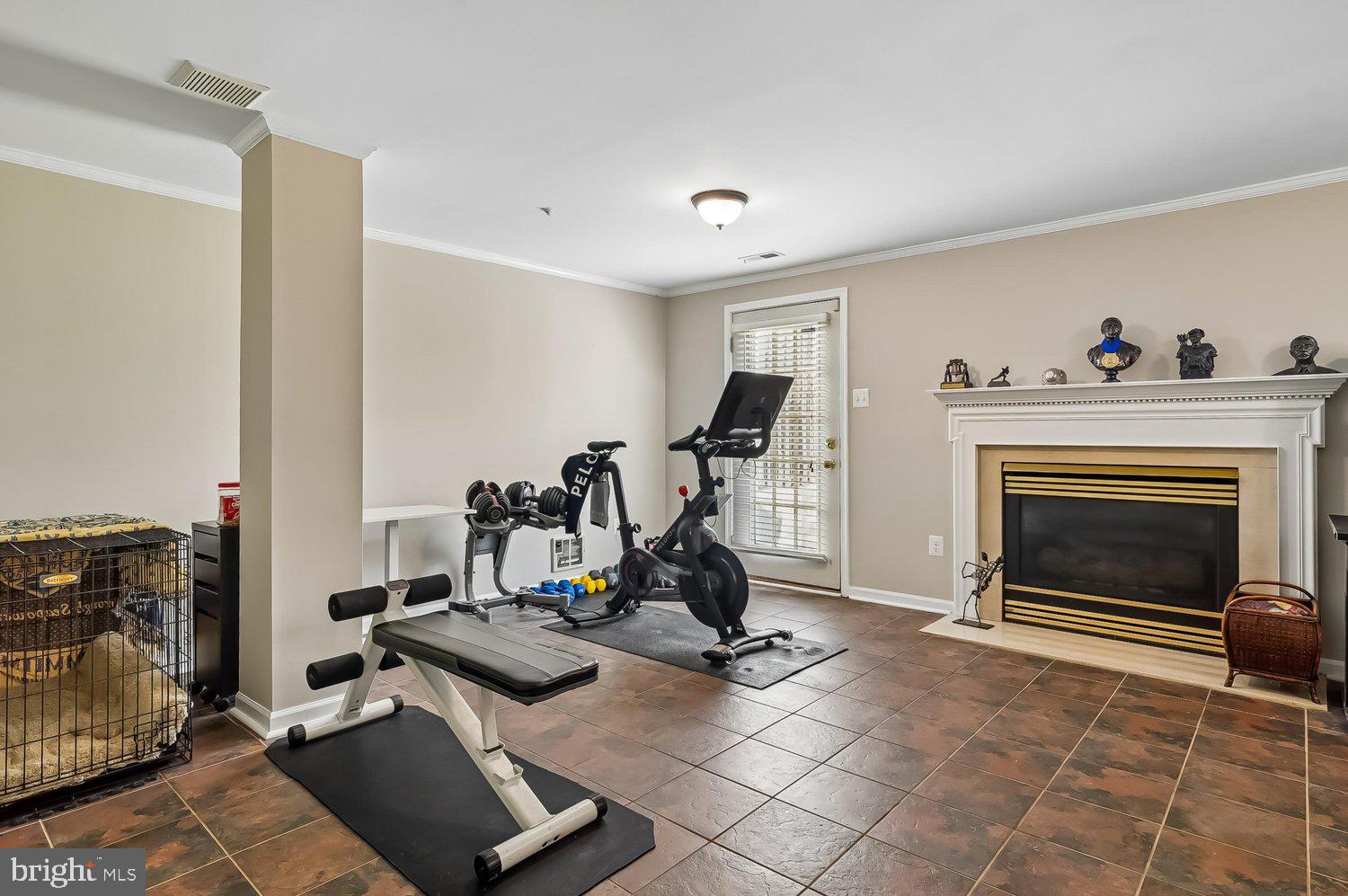 SOUTH RIVER COLONY - Residential